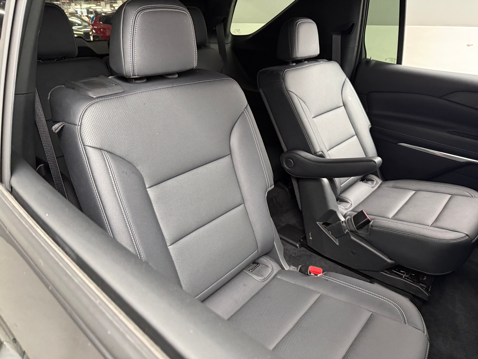 Thumbnail: 2024 Chevrolet Traverse - 6