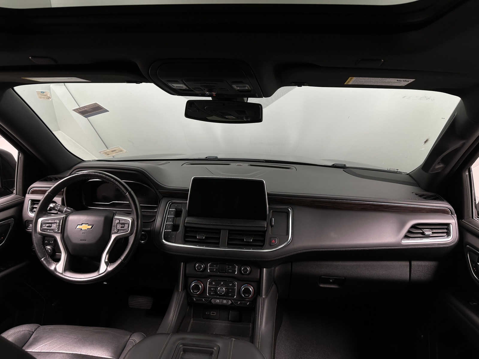 Thumbnail: 2022 Chevrolet Tahoe - 2