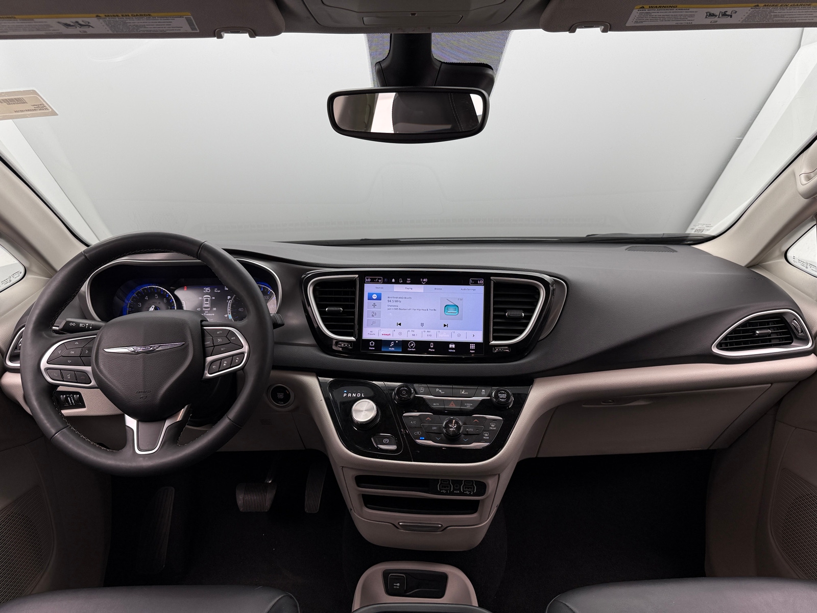 Thumbnail: 2024 Chrysler Pacifica - 2