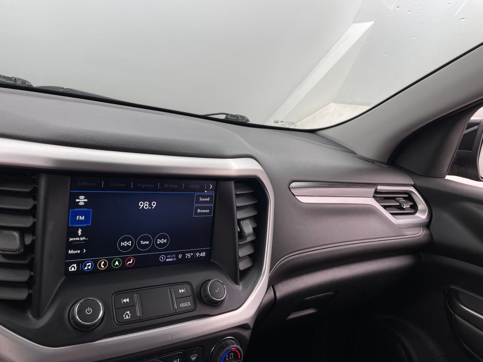 Thumbnail: 2023 GMC Acadia - 3