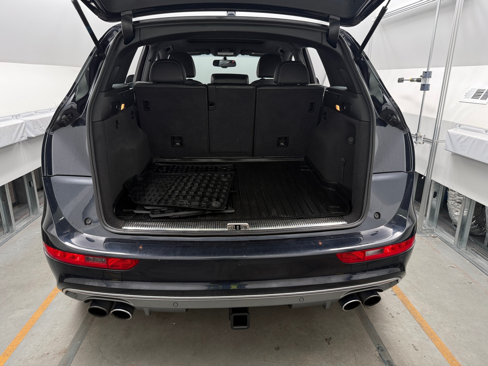 Thumbnail: 2015 Audi SQ5 - 6