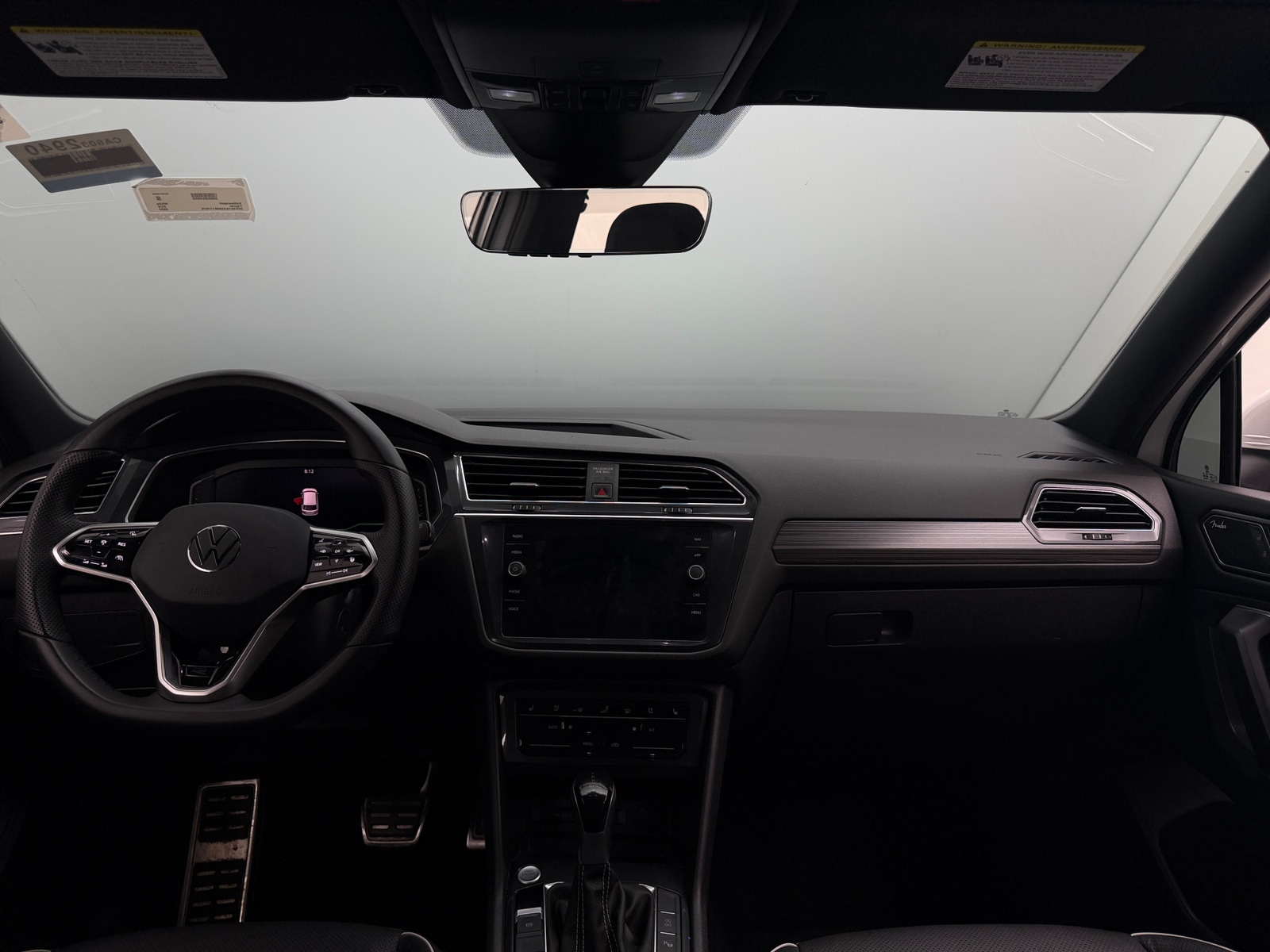 Thumbnail: 2022 Volkswagen Tiguan - 2