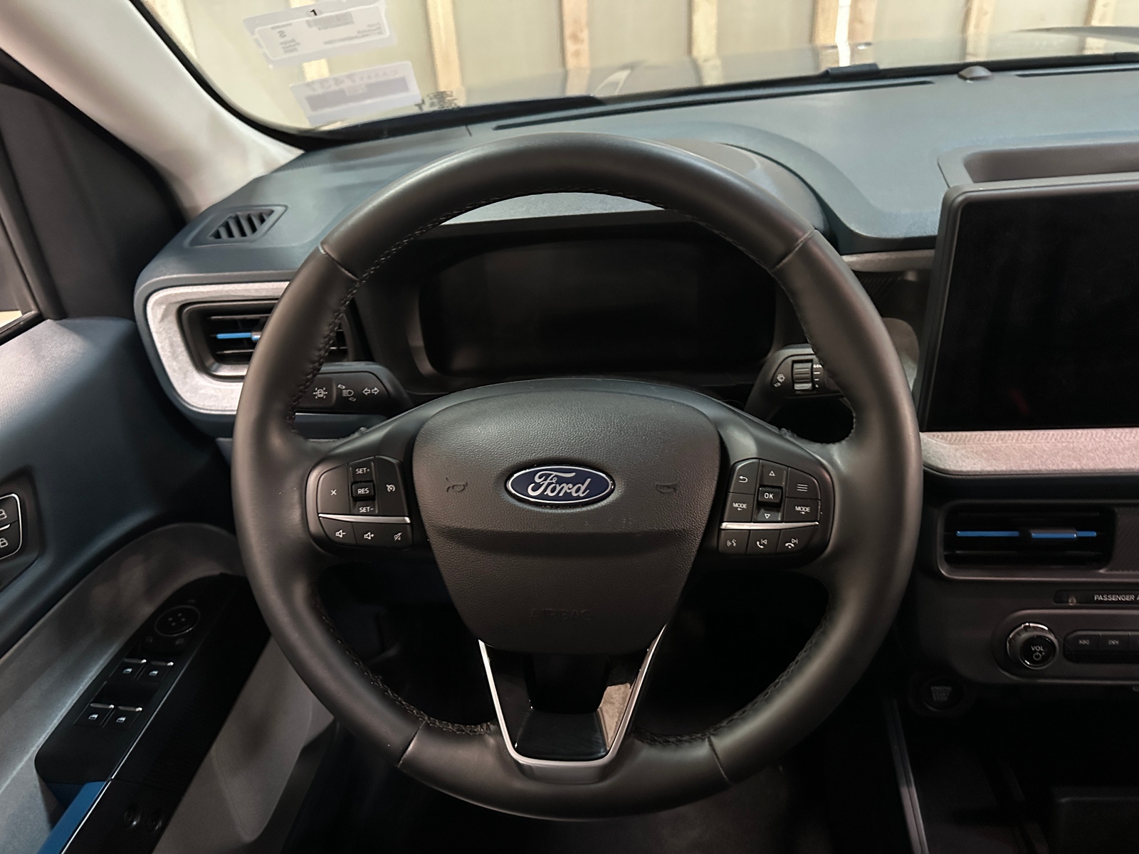 Thumbnail: 2025 Ford Maverick - 3