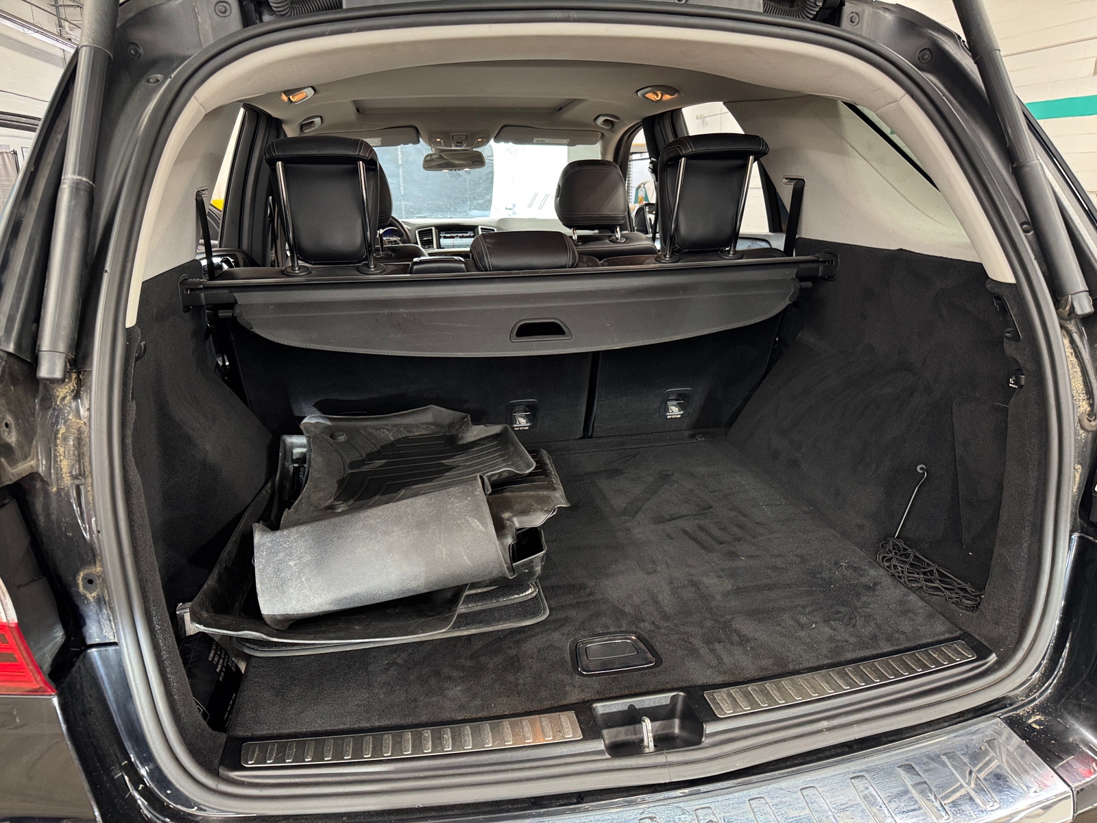 Thumbnail: 2015 Mercedes-Benz M-Class - 6
