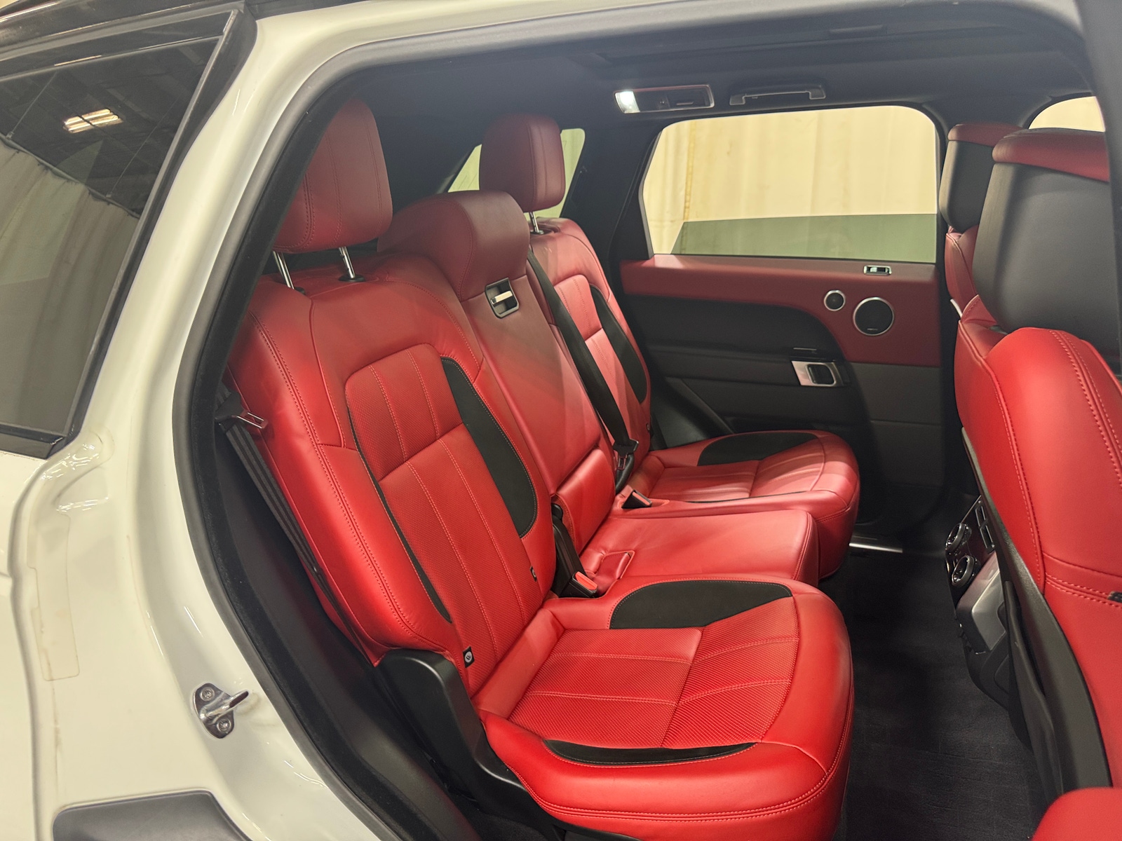 Thumbnail: 2019 Land Rover Range Rover Sport - 5