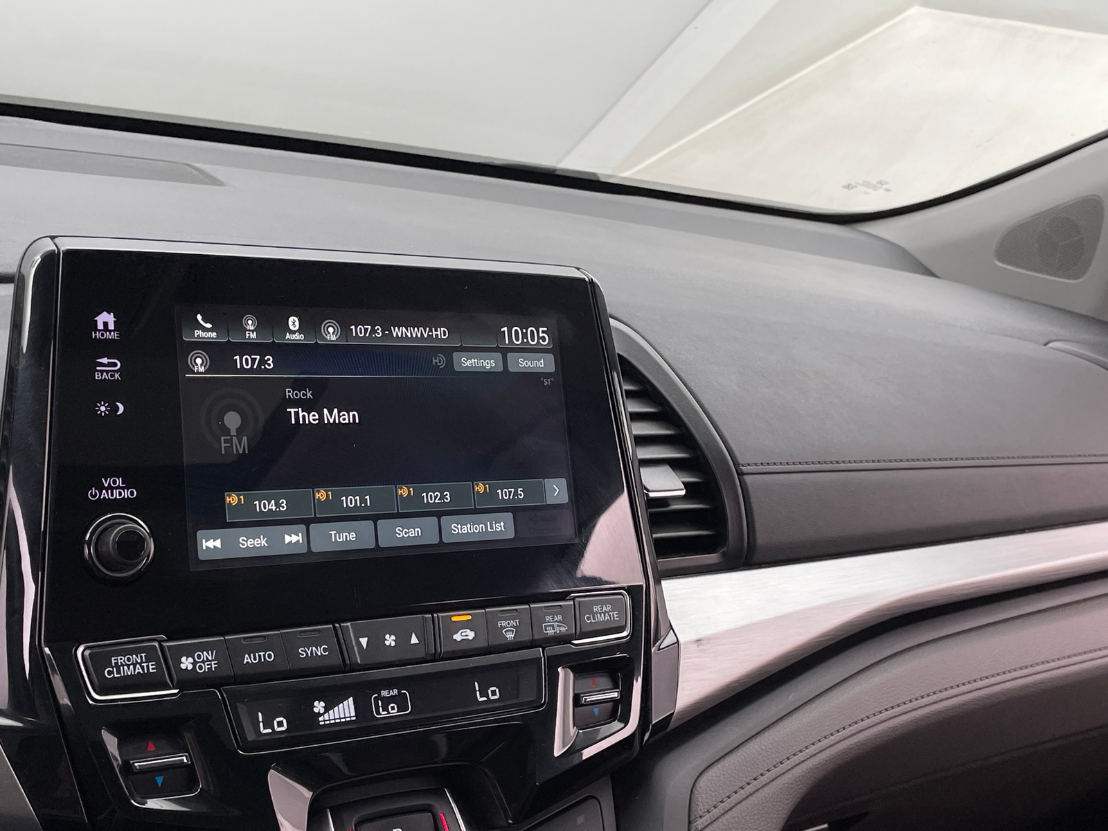 Thumbnail: 2023 Honda Odyssey - 3