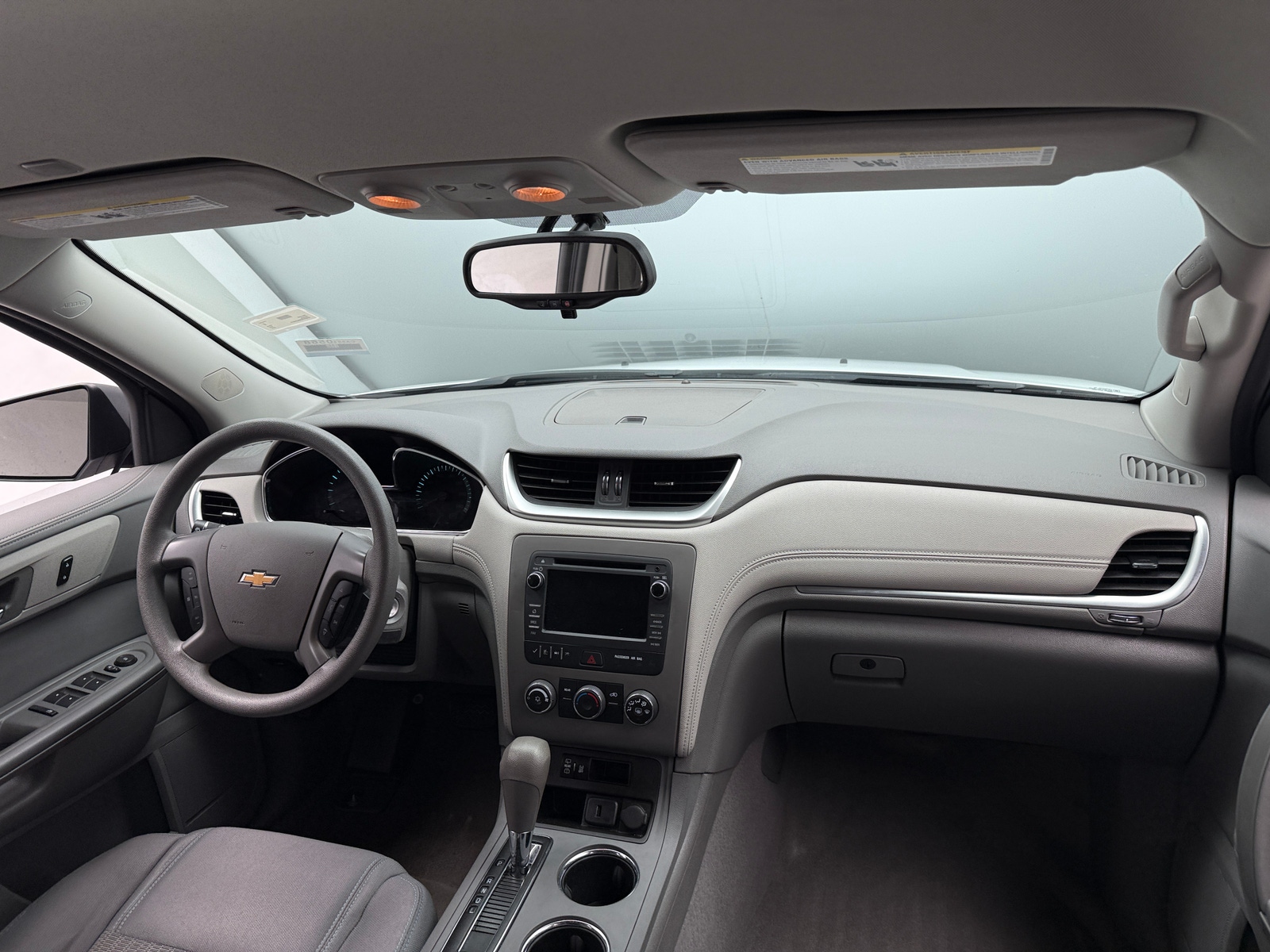 Thumbnail: 2017 Chevrolet Traverse - 3