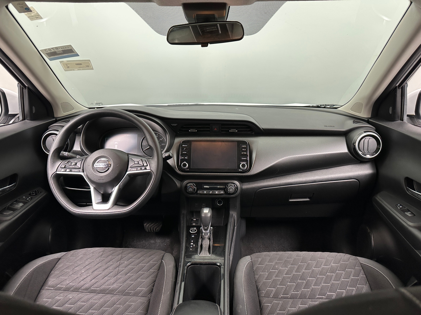 Thumbnail: 2021 Nissan Kicks - 3