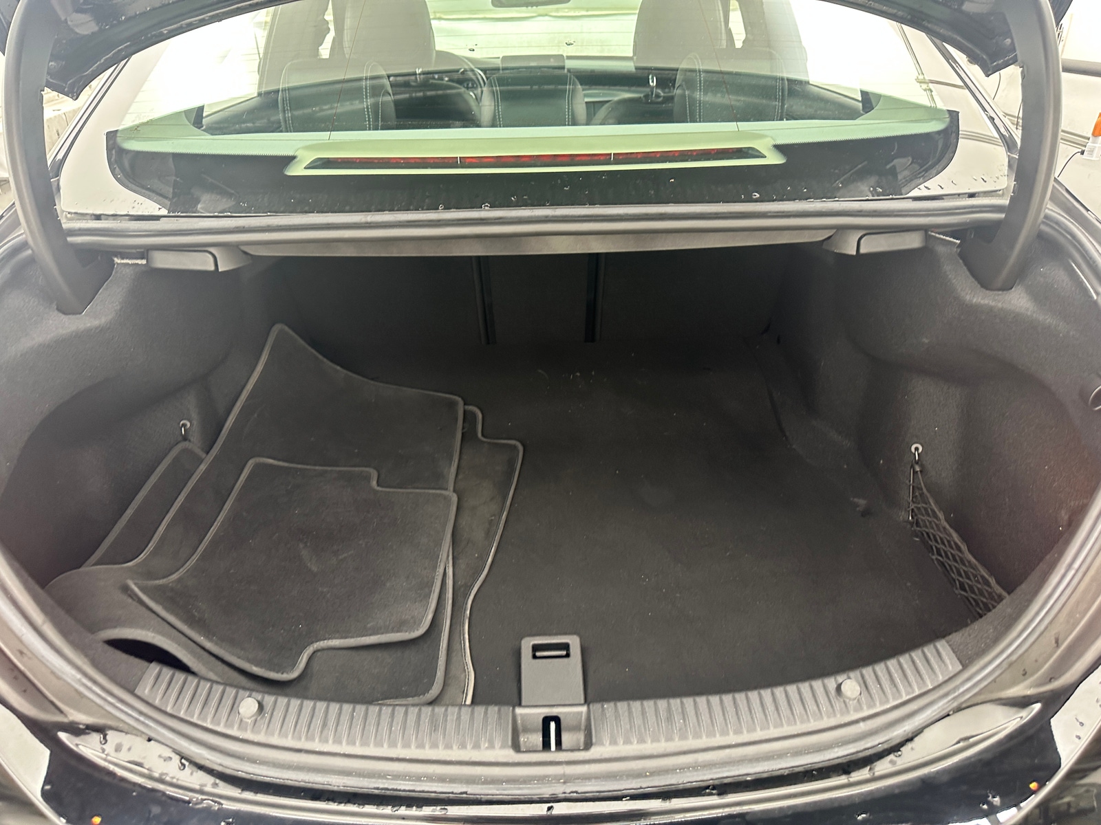 Thumbnail: 2015 Mercedes-Benz C-Class - 6
