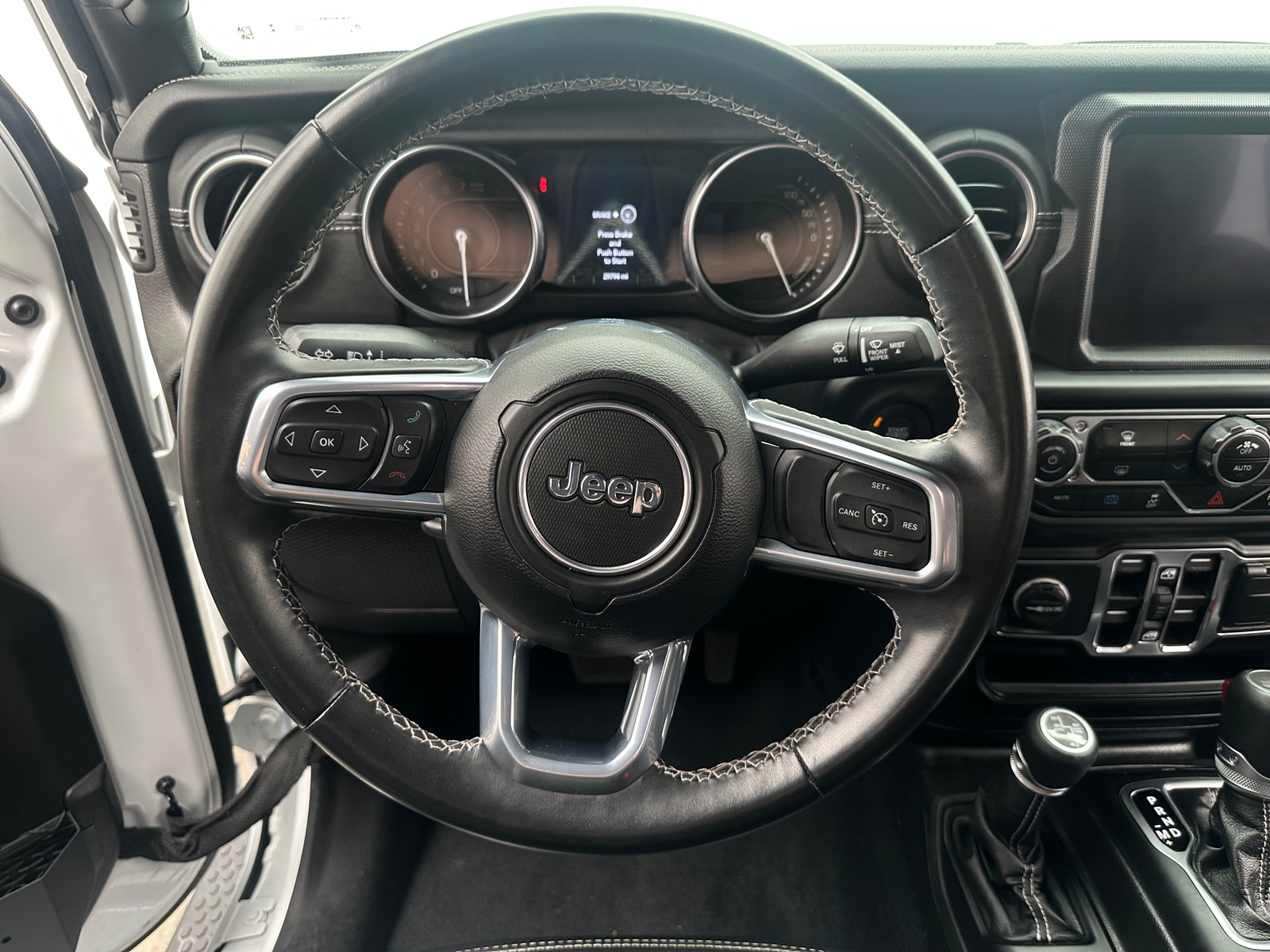 Thumbnail: 2022 Jeep Wrangler - 4