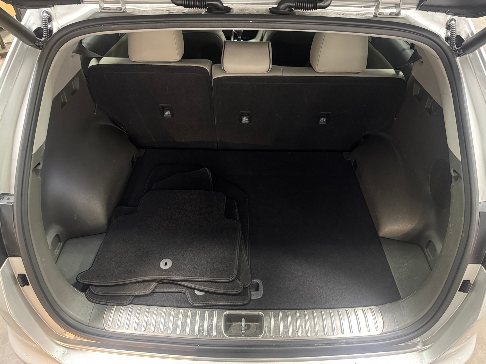 Thumbnail: 2019 Kia Sportage - 6