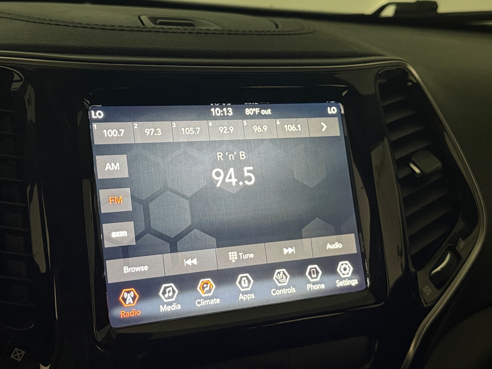 Thumbnail: 2019 Jeep Cherokee - 3