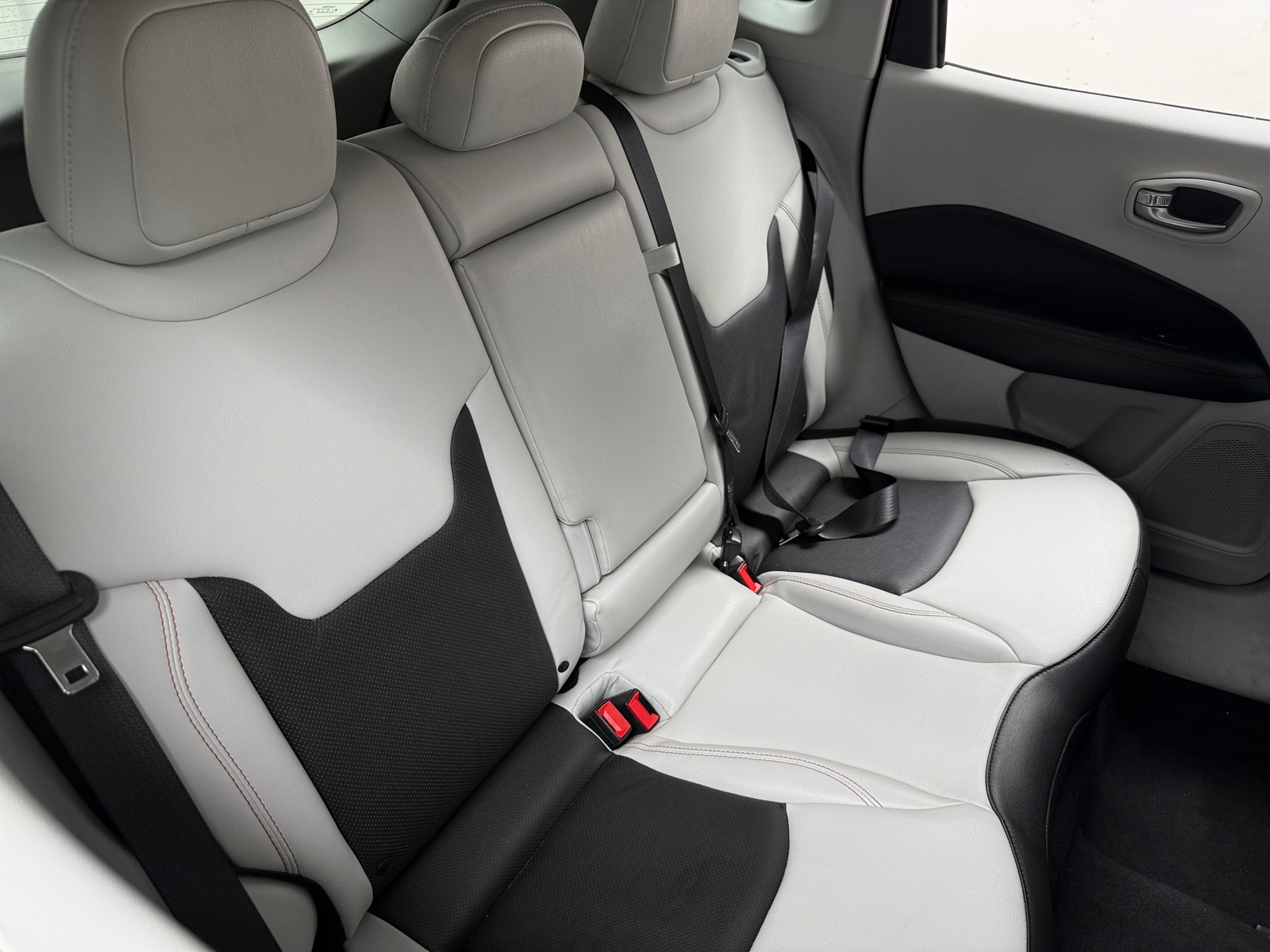 Thumbnail: 2020 Jeep Compass - 5