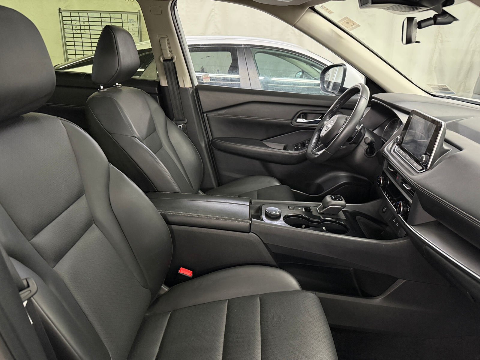 Thumbnail: 2024 Nissan Rogue - 2