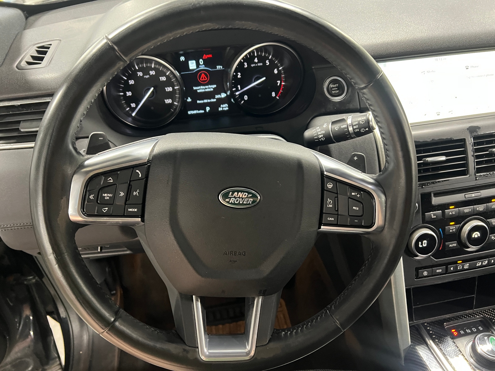 Thumbnail: 2018 Land Rover Discovery Sport - 4