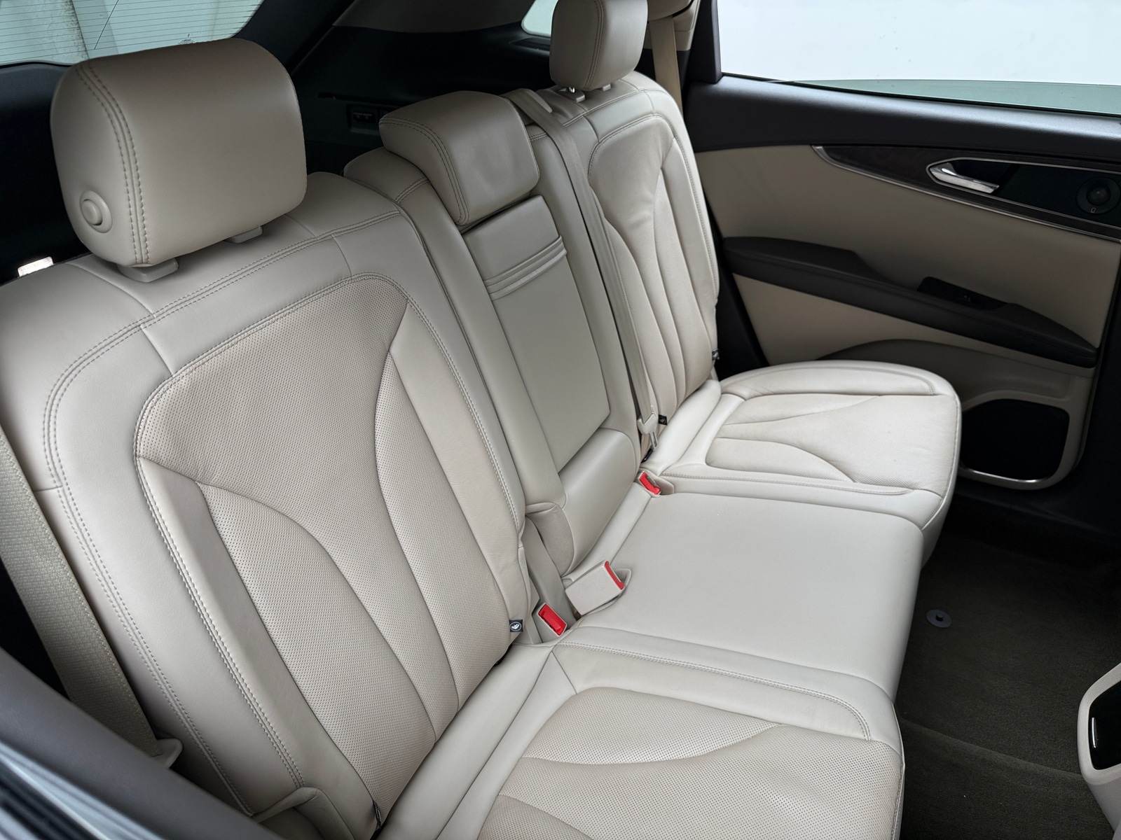 Thumbnail: 2019 Lincoln Nautilus - 5