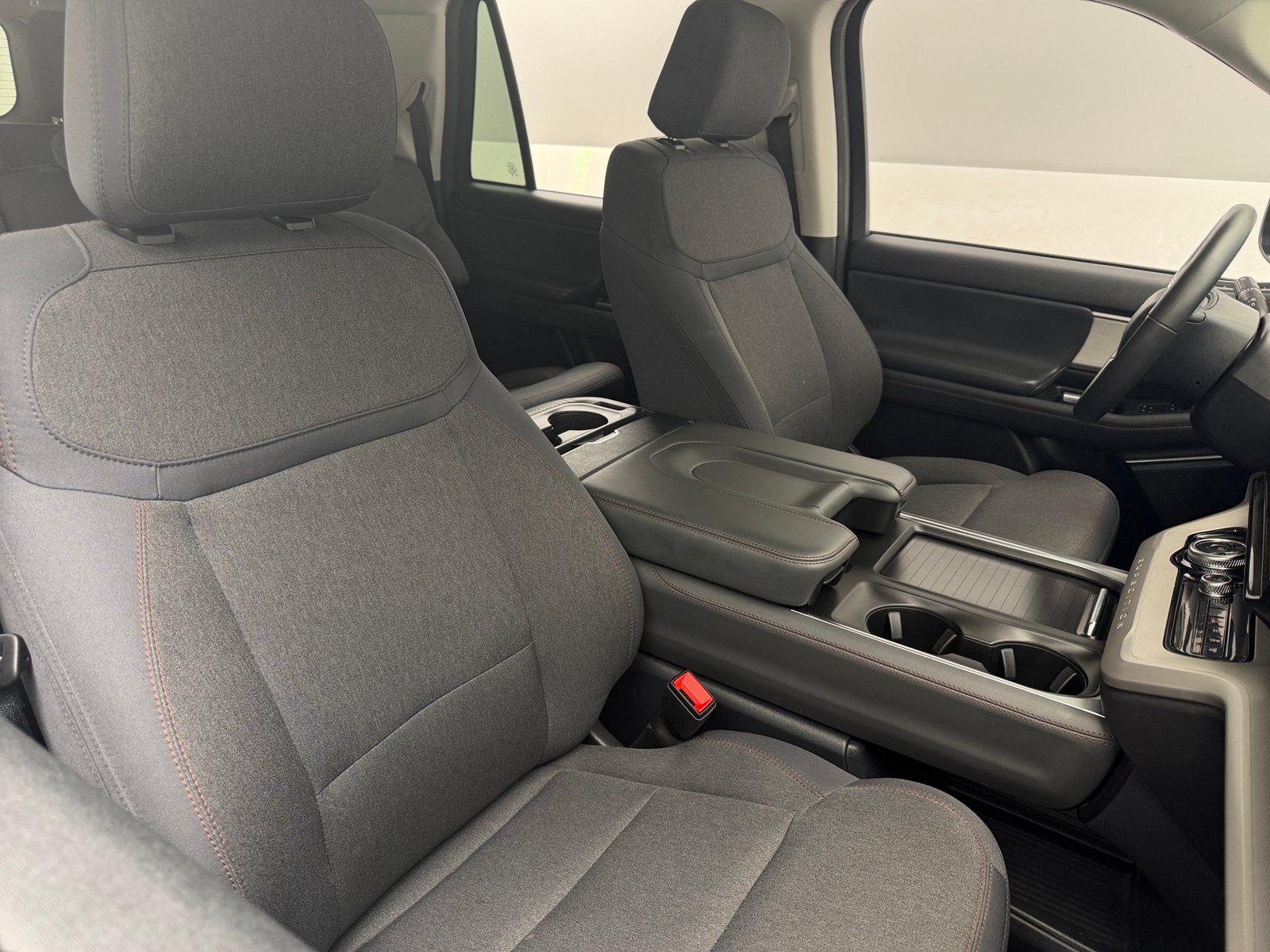 Thumbnail: 2025 Ford Expedition MAX - 2