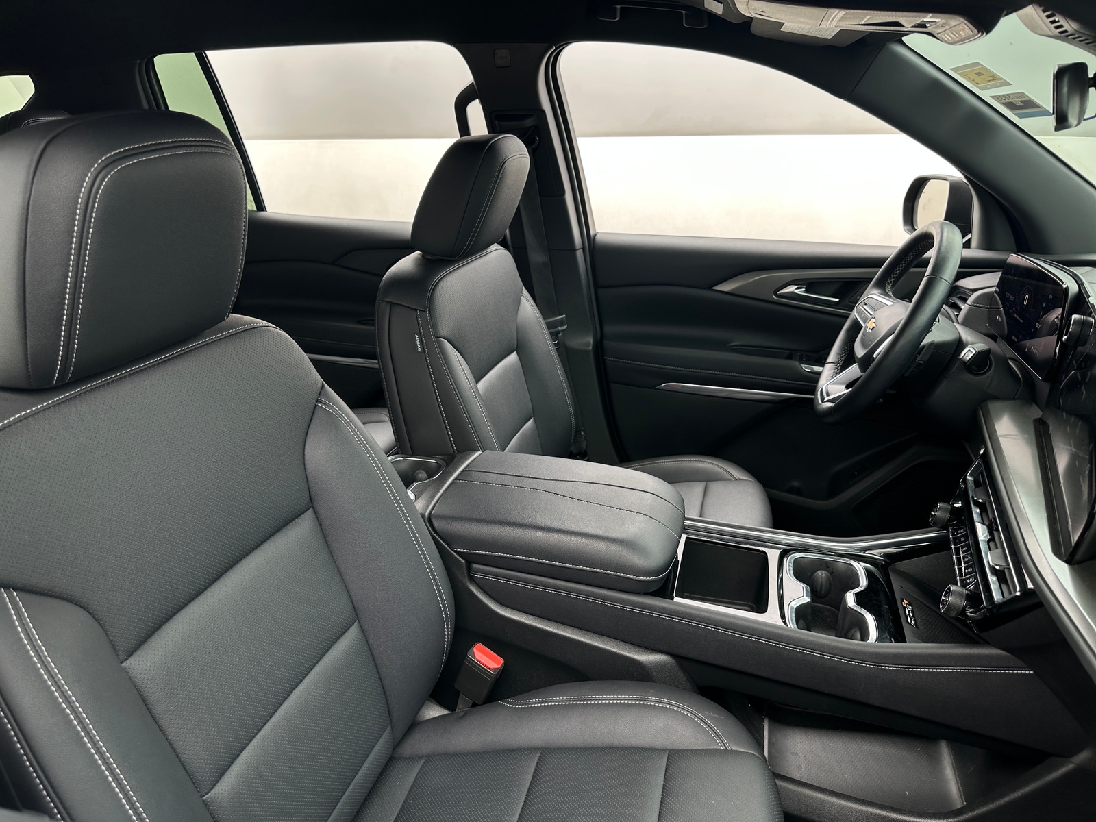 Thumbnail: 2026 Chevrolet Traverse - 2