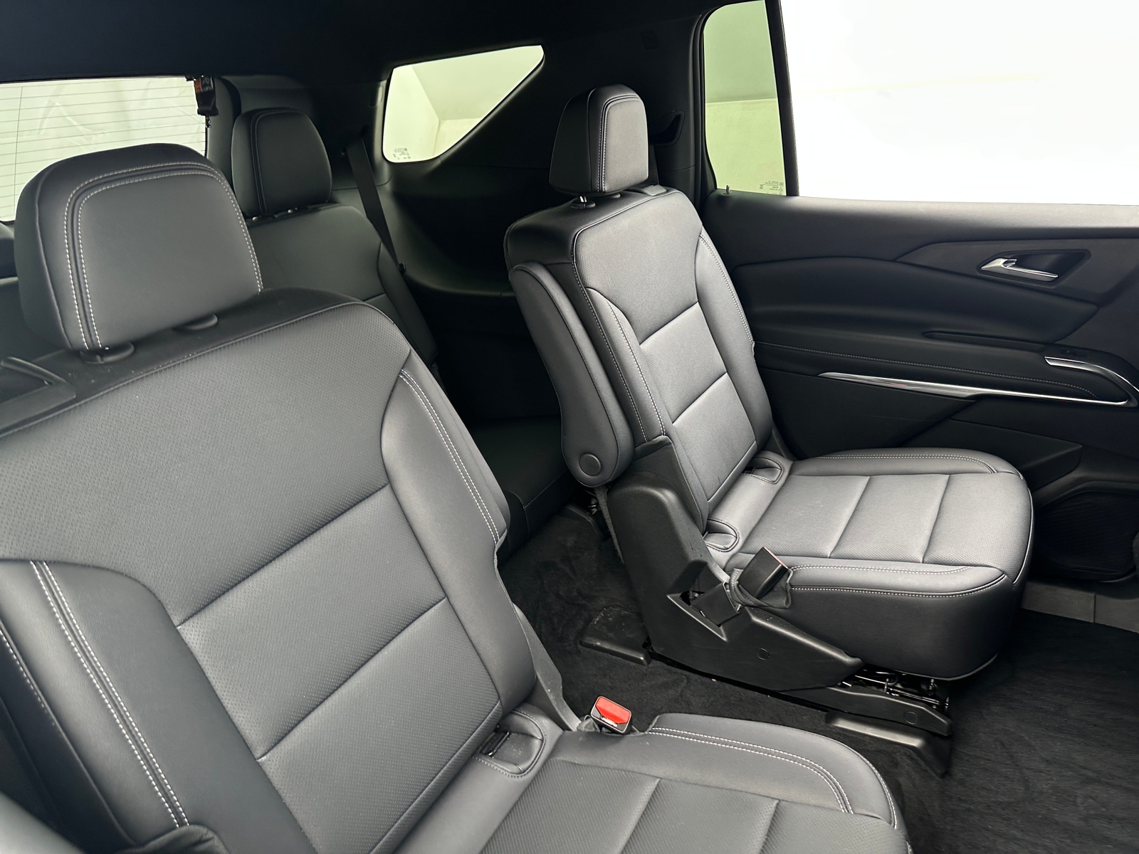 Thumbnail: 2026 Chevrolet Traverse - 6