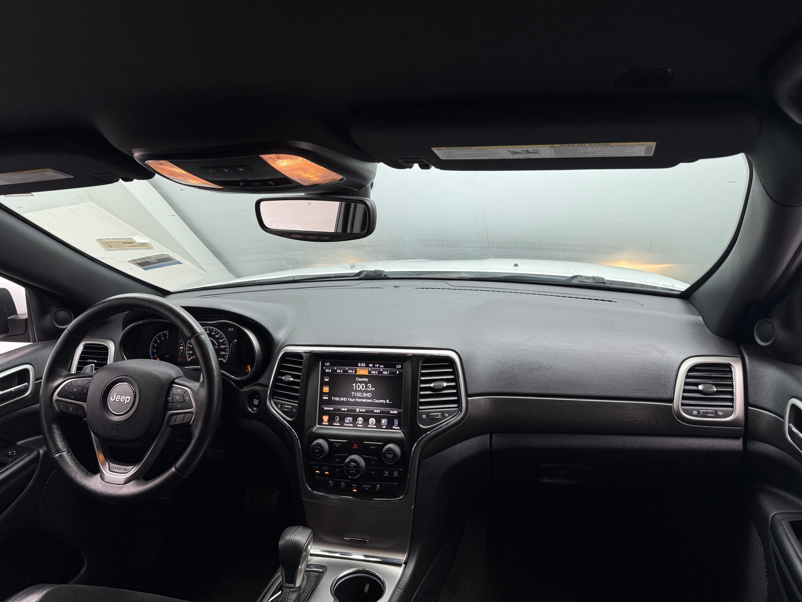 Thumbnail: 2017 Jeep Grand Cherokee - 3
