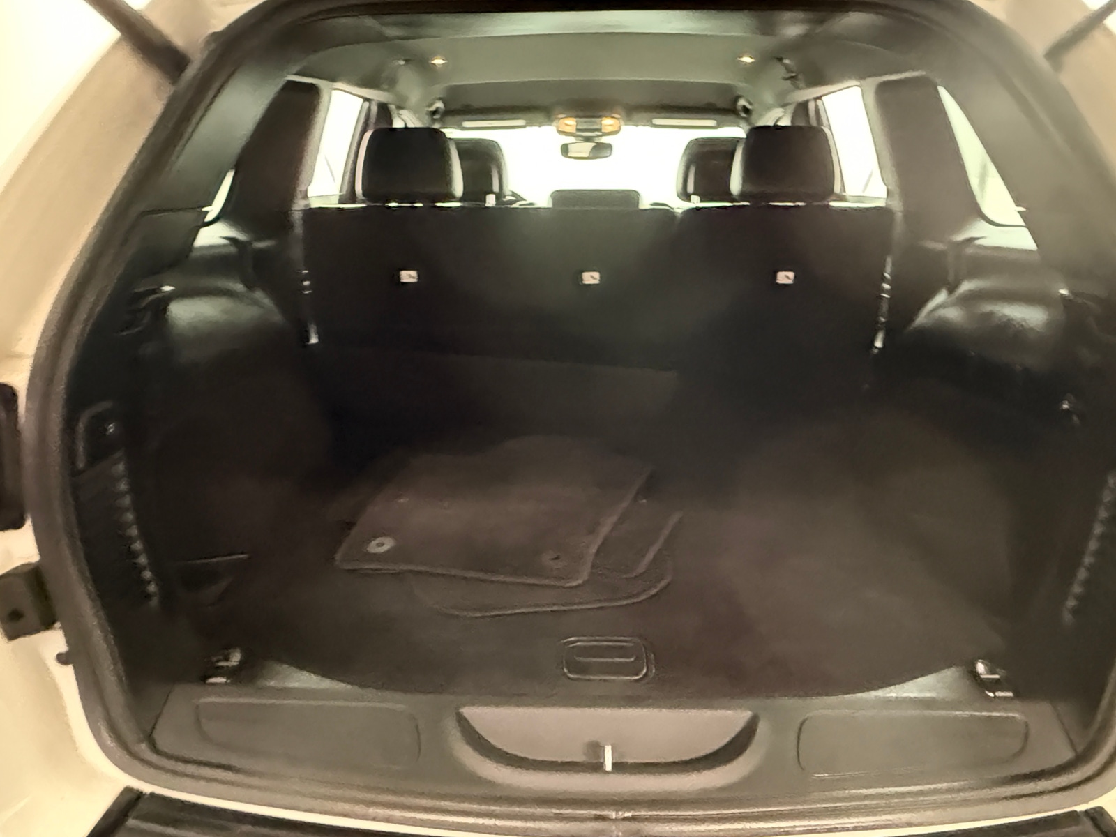 Thumbnail: 2017 Jeep Grand Cherokee - 7