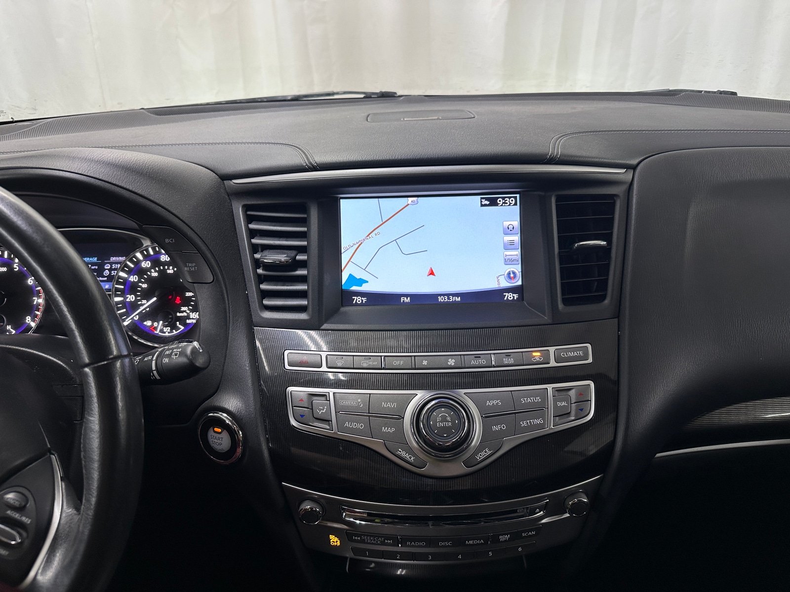 Thumbnail: 2019 INFINITI QX60 - 3