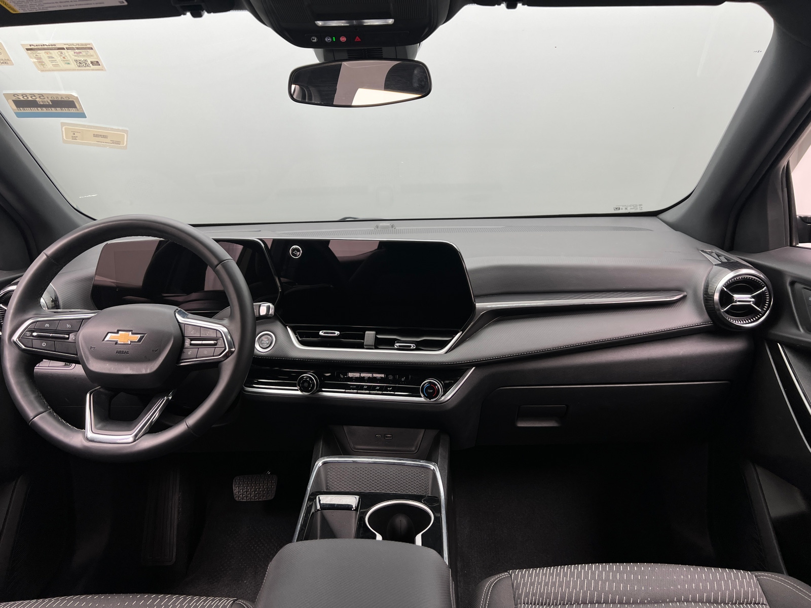 Thumbnail: 2025 Chevrolet Equinox - 3