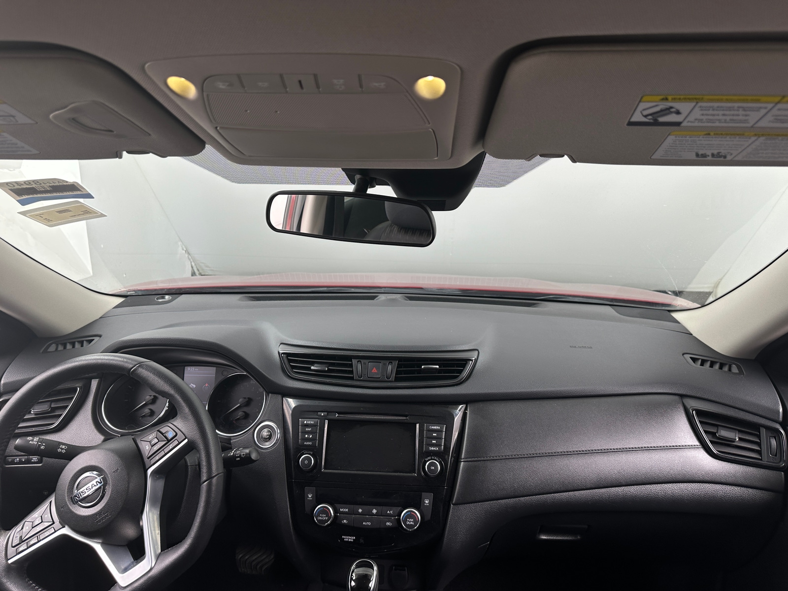 Thumbnail: 2019 Nissan Rogue - 3