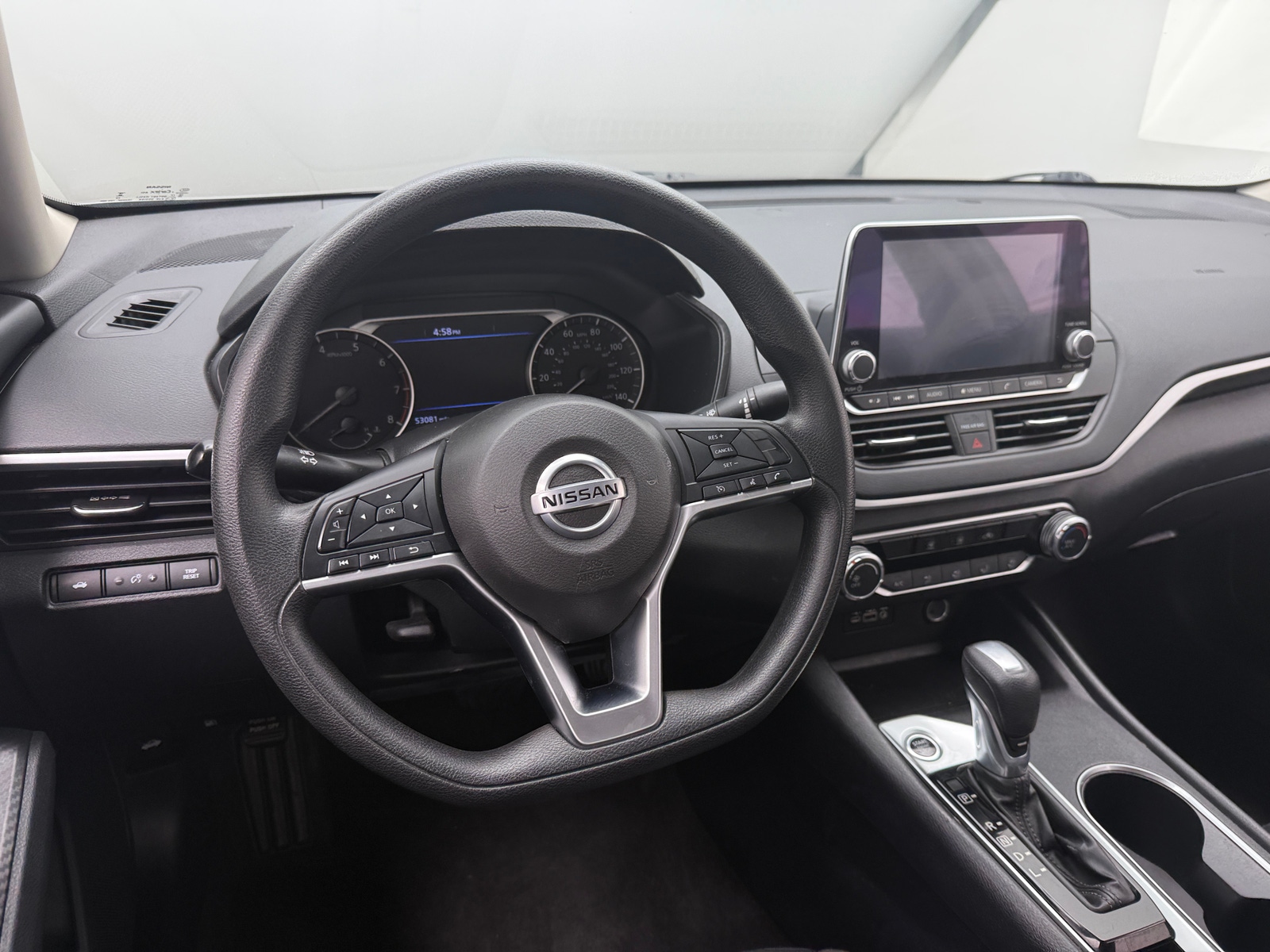 Thumbnail: 2022 Nissan Altima - 5