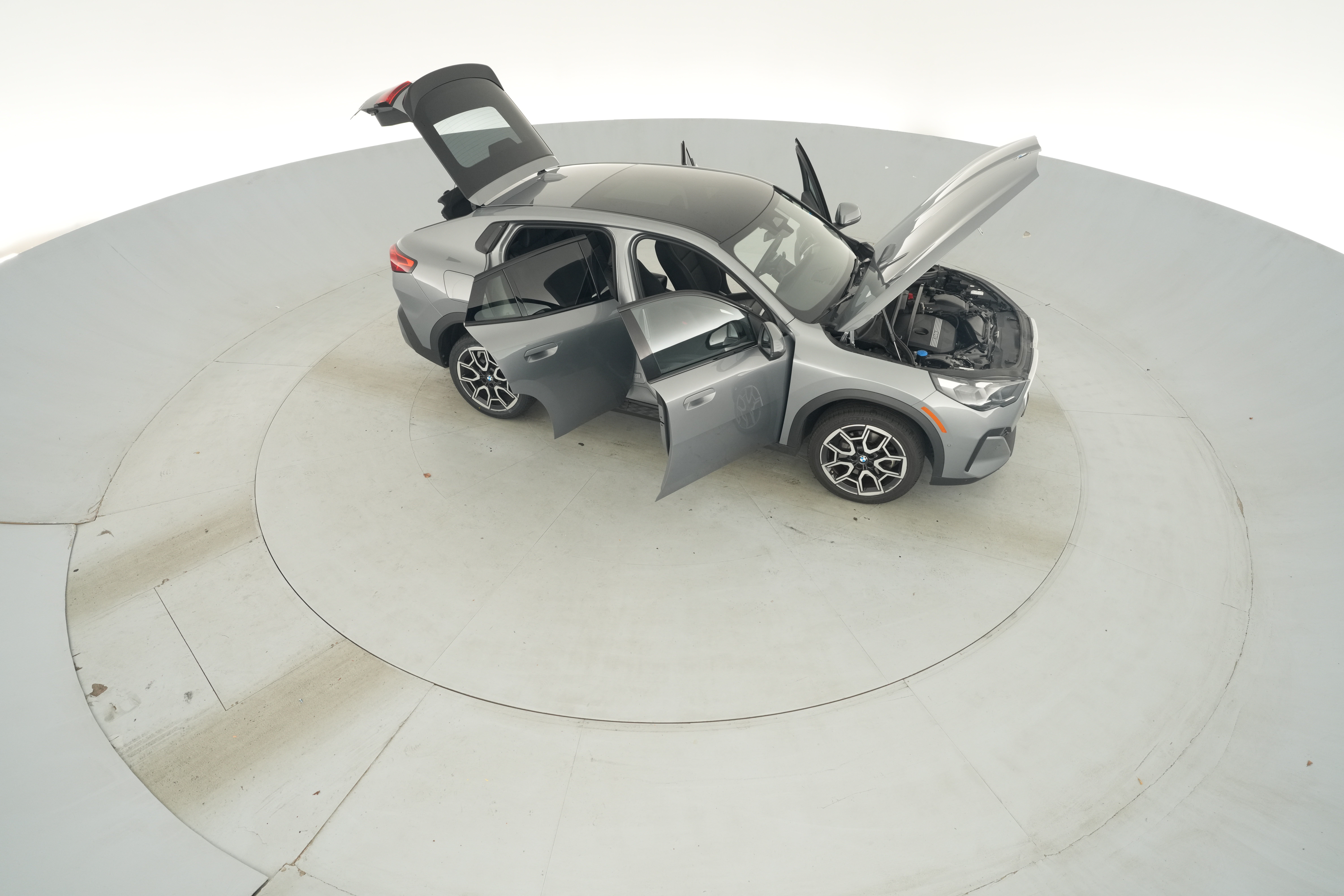 2026 BMW X2 28i - Photo 57