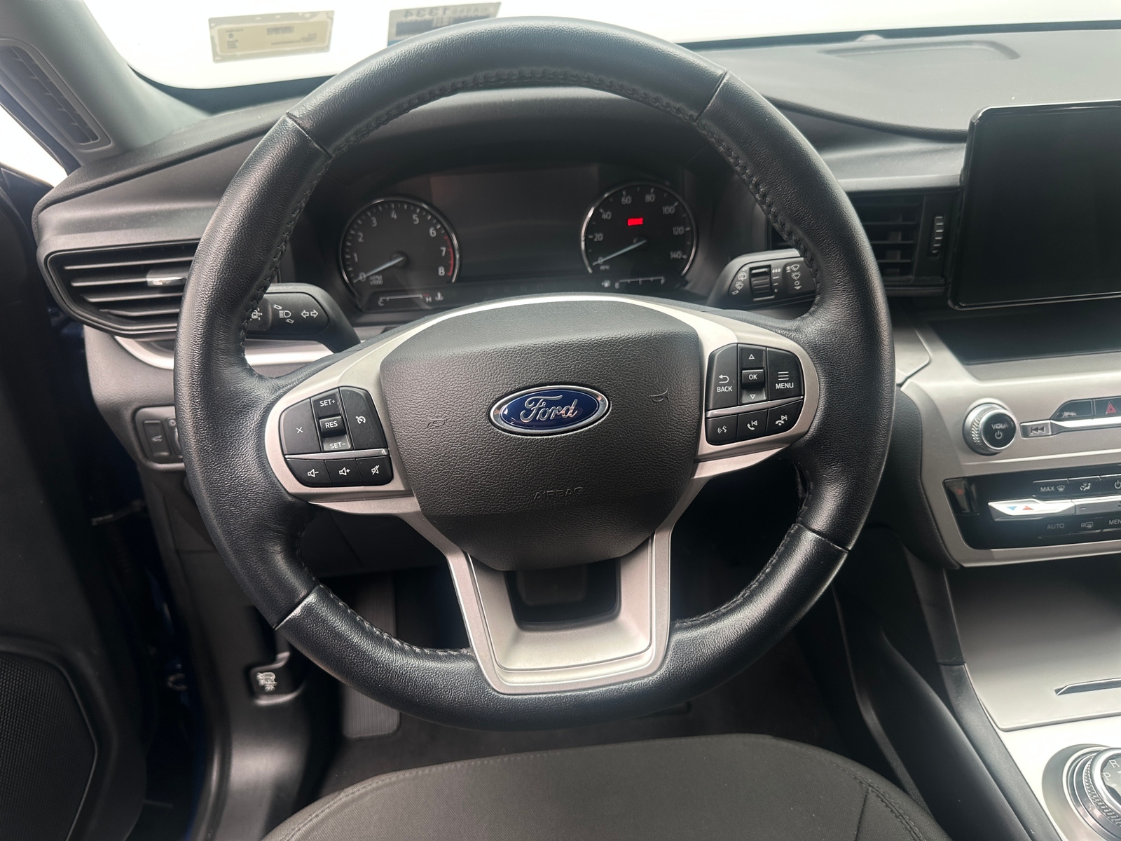 Thumbnail: 2022 Ford Explorer - 5