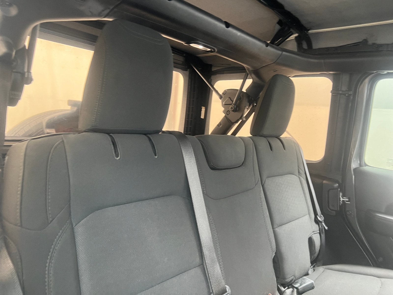 Thumbnail: 2020 Jeep Wrangler - 6