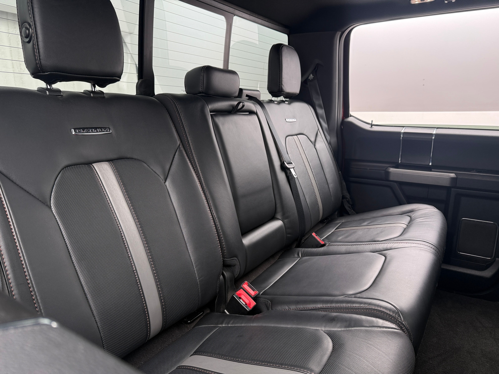 Thumbnail: 2018 Ford Econoline - 5
