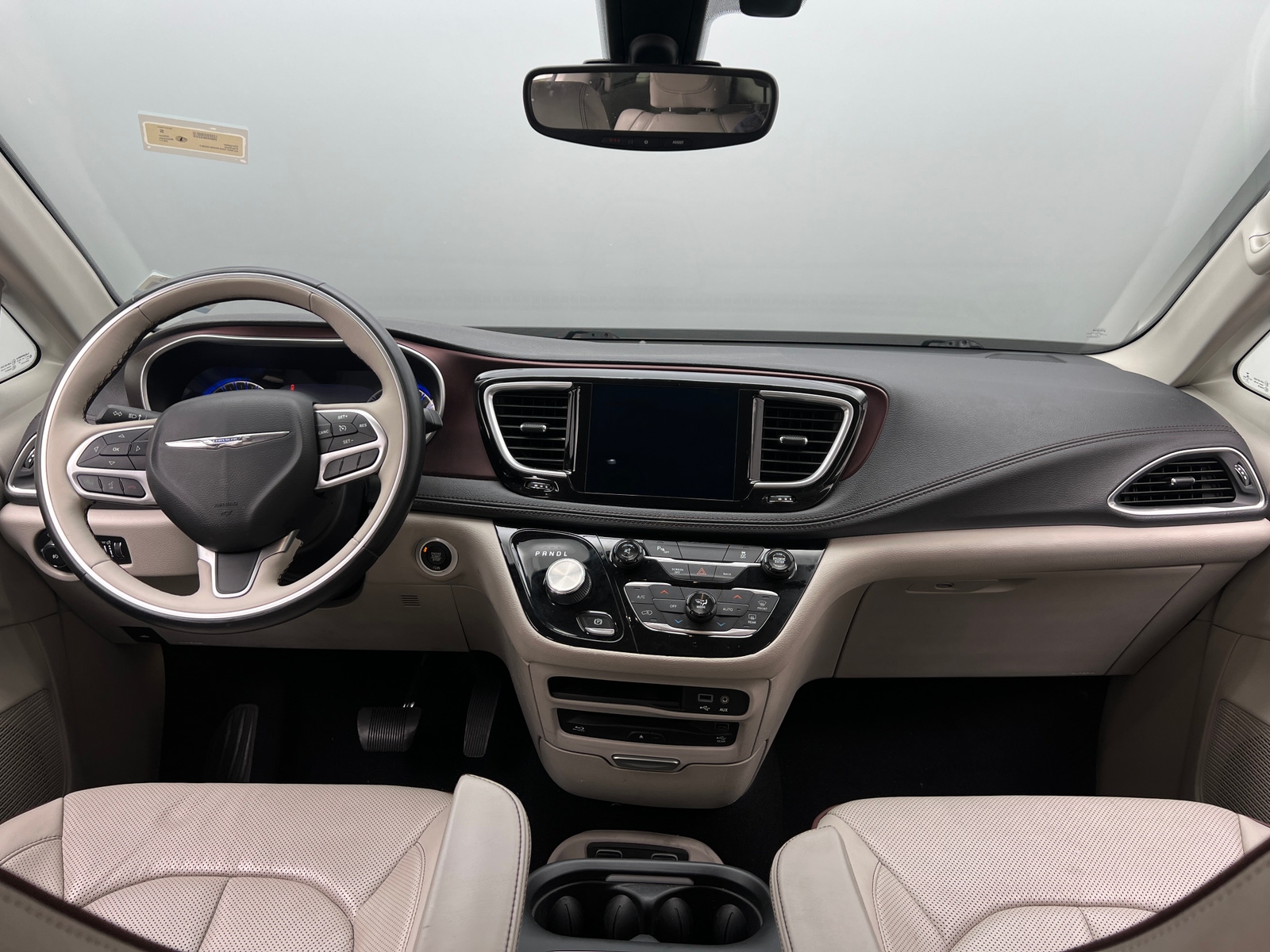 Thumbnail: 2017 Chrysler Pacifica - 2