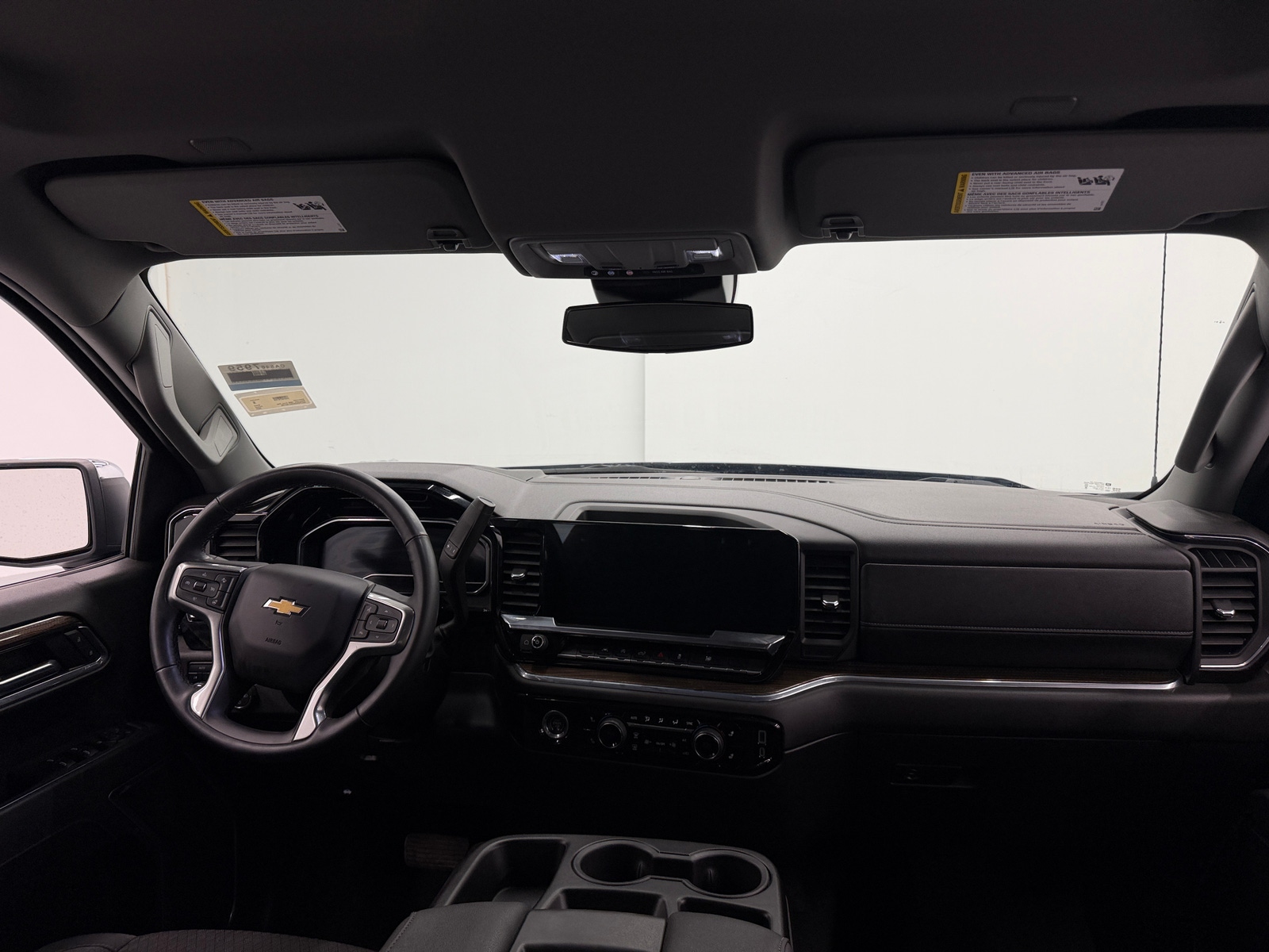 Thumbnail: 2024 Chevrolet Silverado 1500 - 3