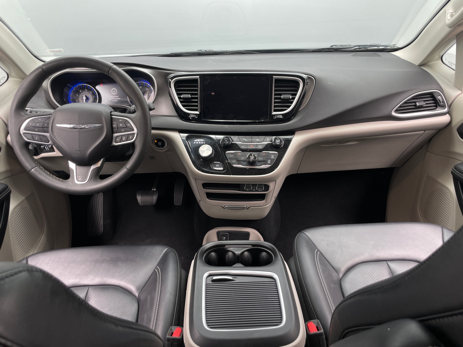 Thumbnail: 2024 Chrysler Pacifica - 2
