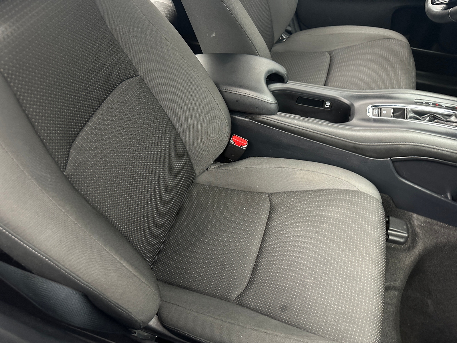 Thumbnail: 2019 Honda HR-V - 2