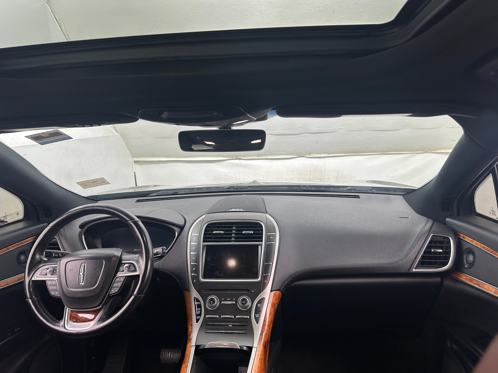 Thumbnail: 2019 Lincoln Nautilus - 2