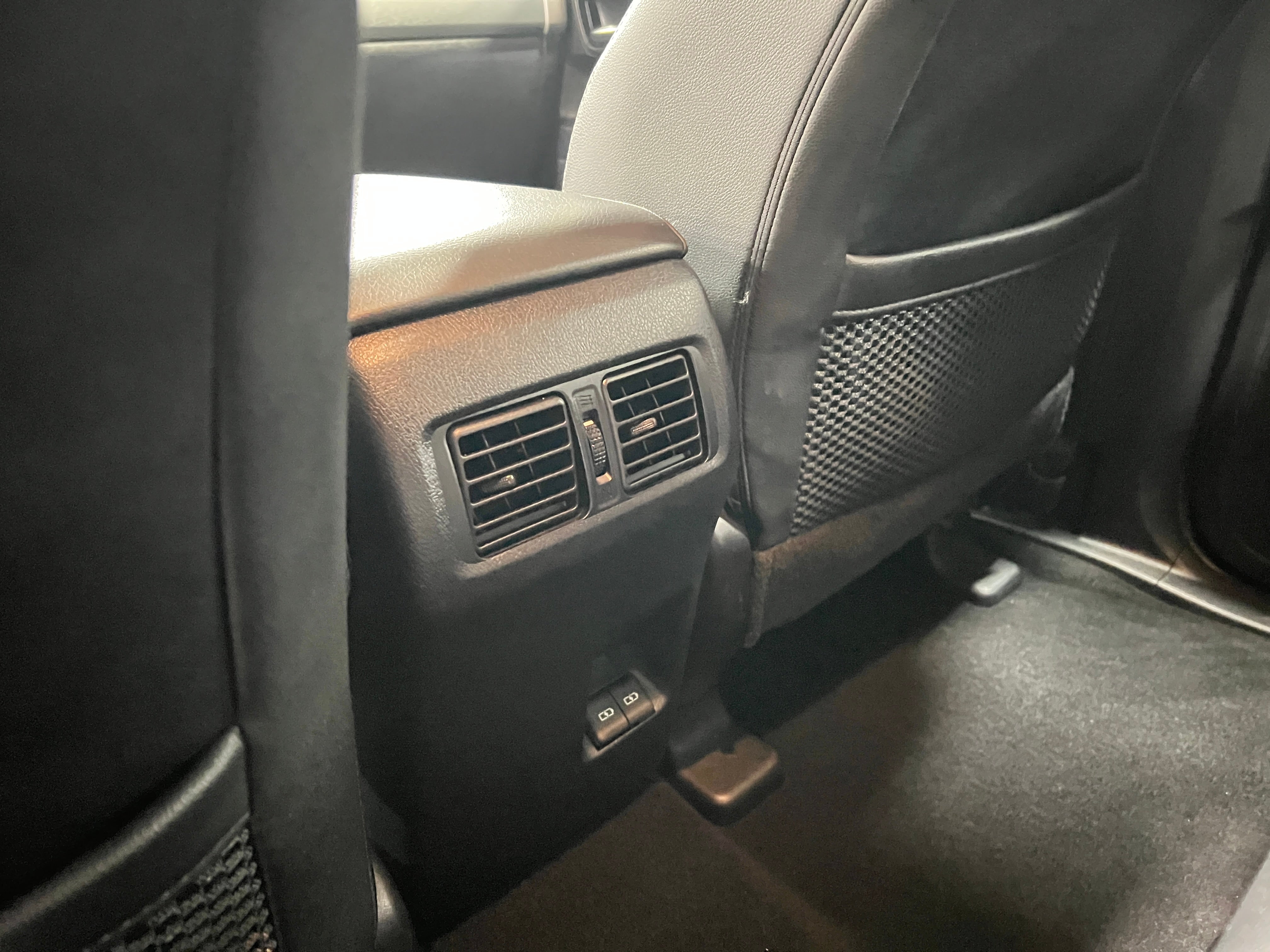 2023 Toyota 4Runner SR5 Premium - Photo 3