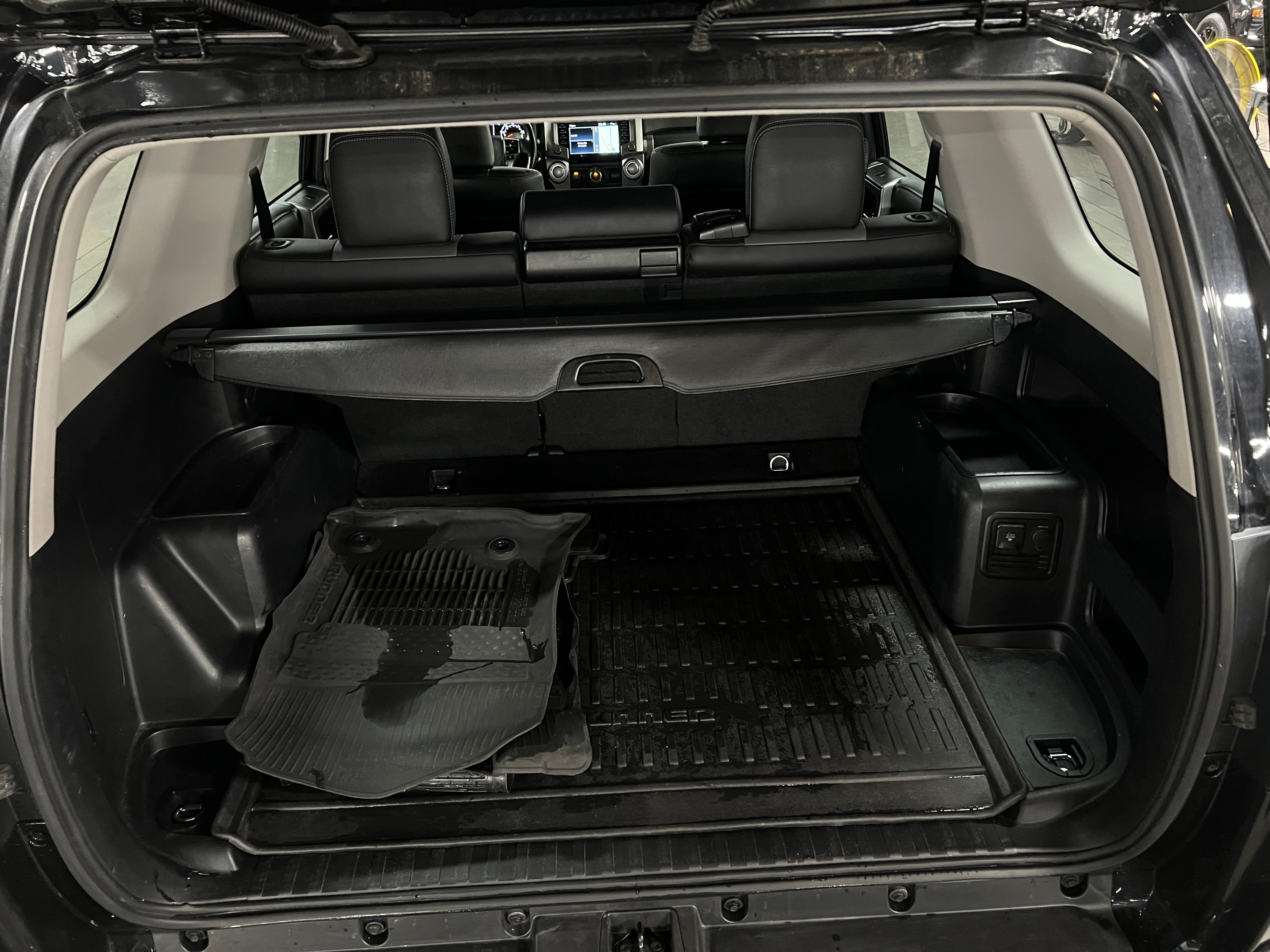 2023 Toyota 4Runner SR5 Premium - Photo 7