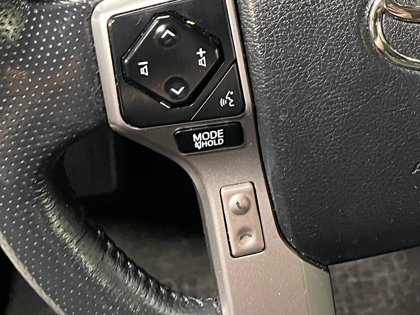 2023 Toyota 4Runner SR5 Premium - Photo 19