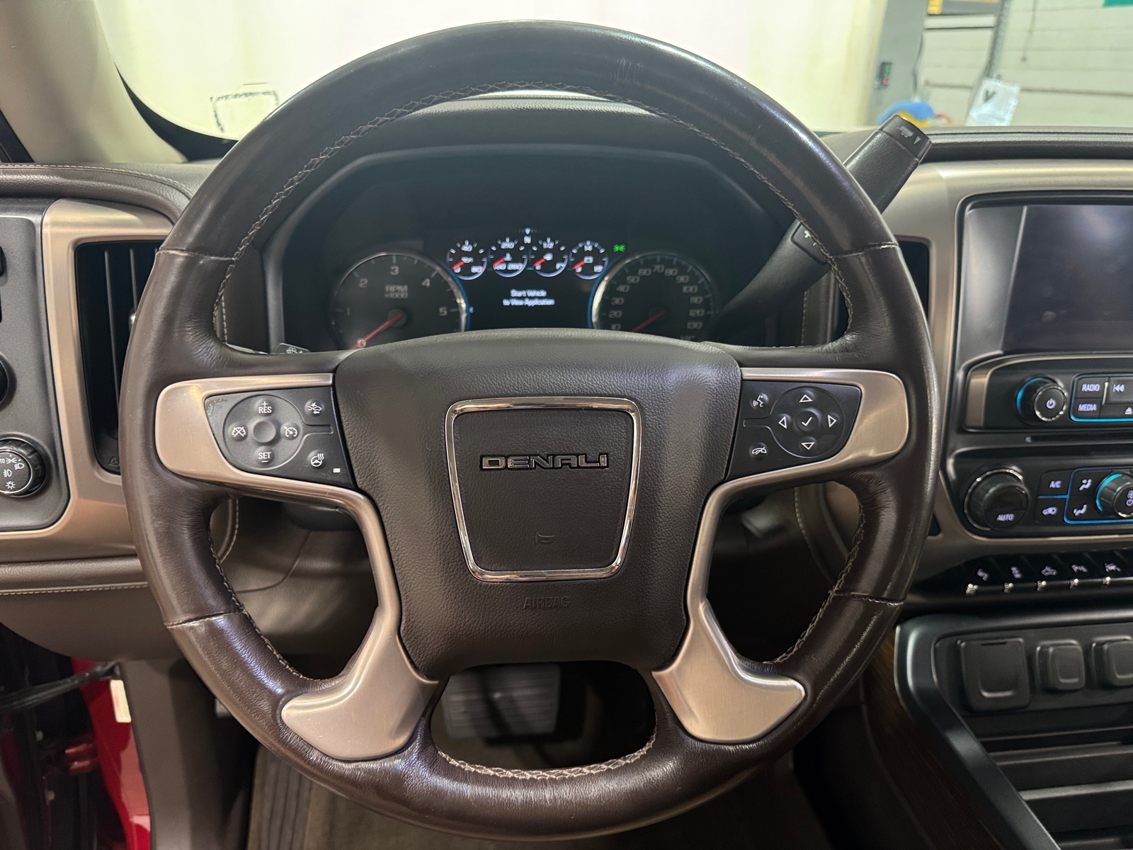 Thumbnail: 2018 GMC Sierra 1500 - 4