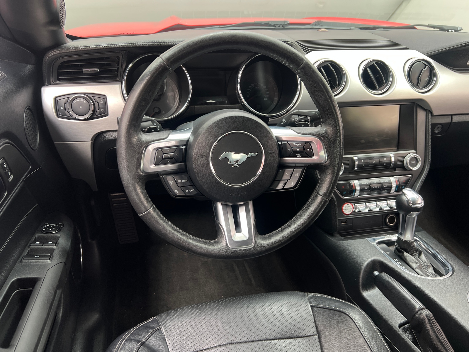 Thumbnail: 2015 Ford Mustang - 4