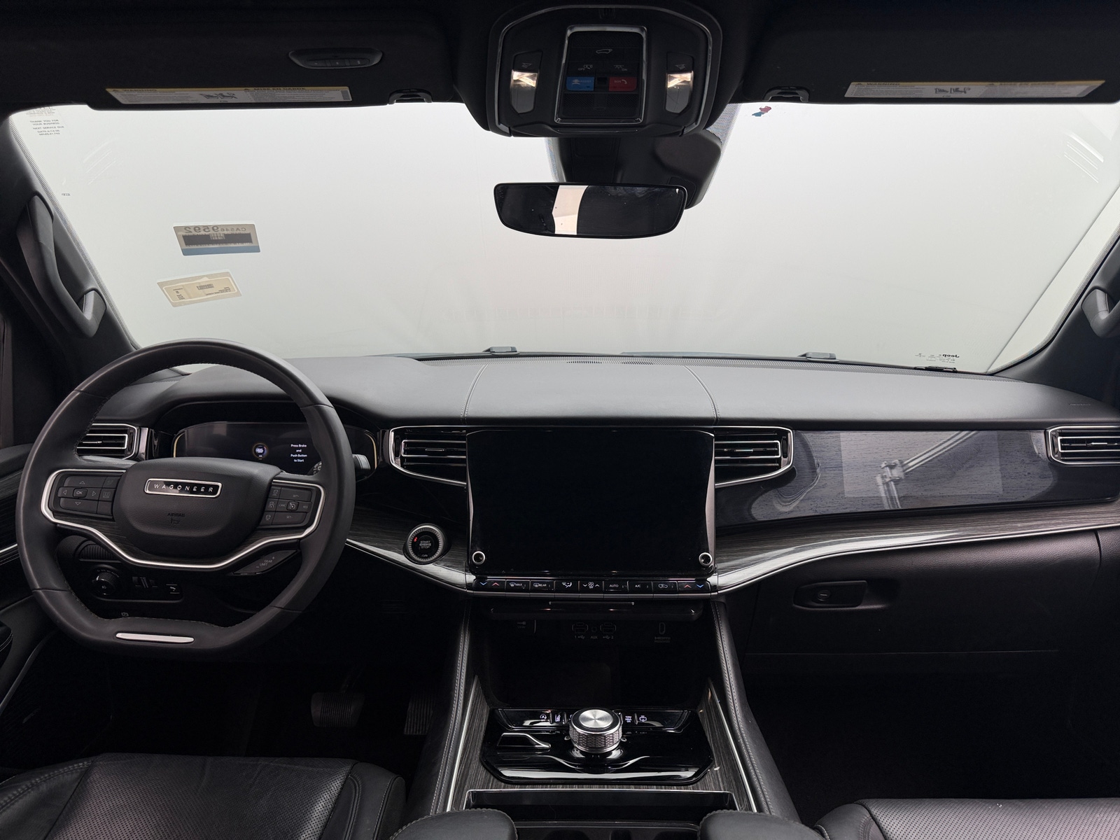Thumbnail: 2022 Jeep Wagoneer - 2