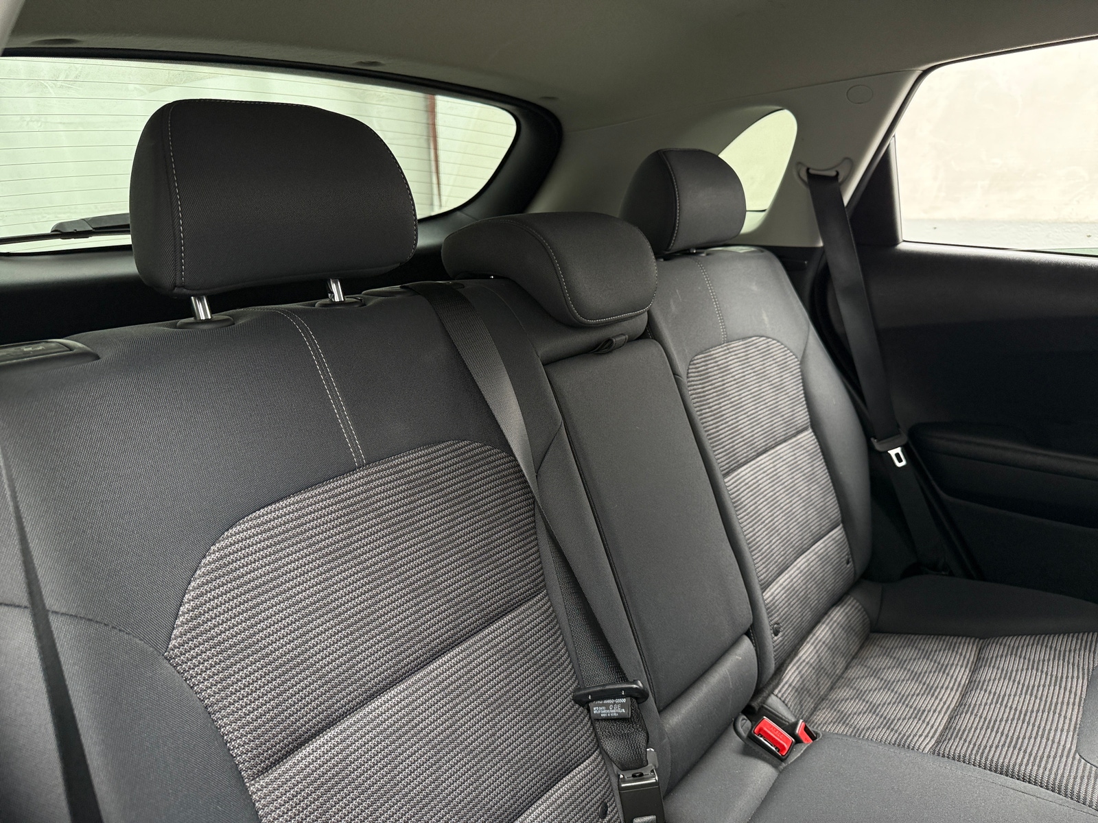 Thumbnail: 2019 Kia Niro - 6