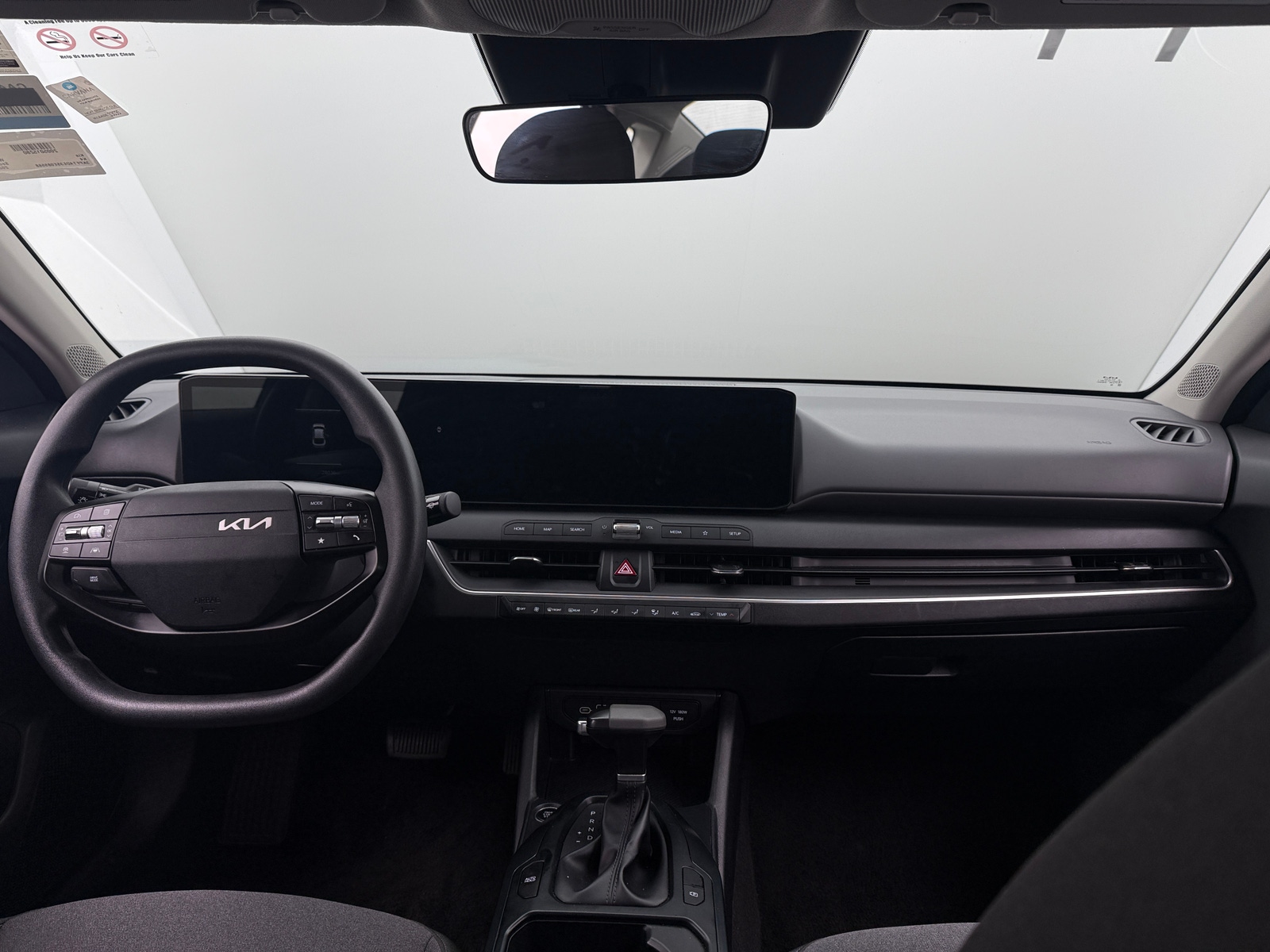 Thumbnail: 2025 Kia K4 - 3