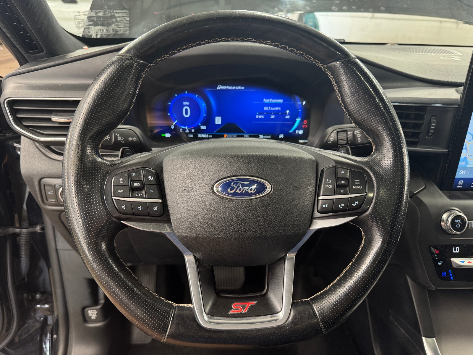 Thumbnail: 2020 Ford Explorer - 4