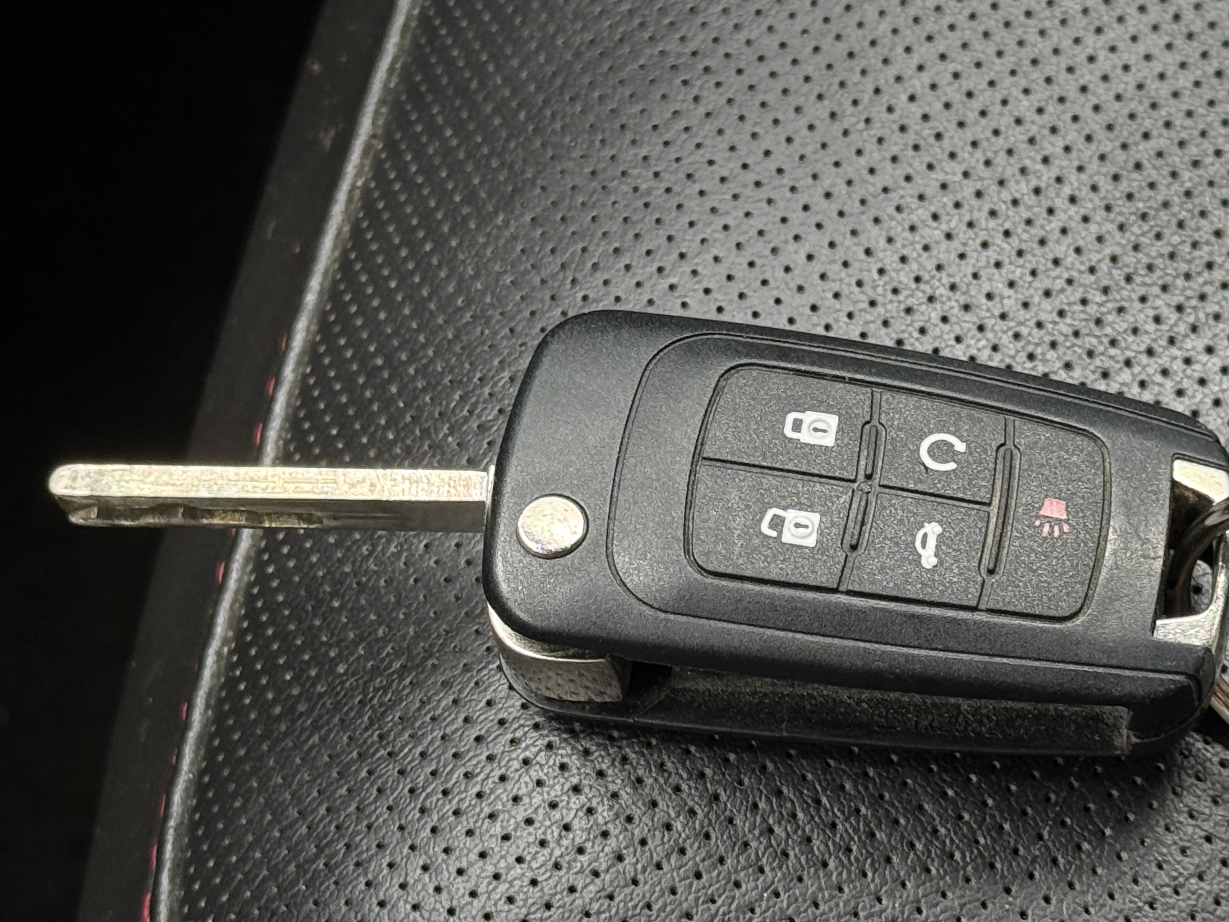 Used 2014 GMC Terrain SLT-1 with VIN 2GKALSEK3E6380763 for sale in Pewaukee, WI