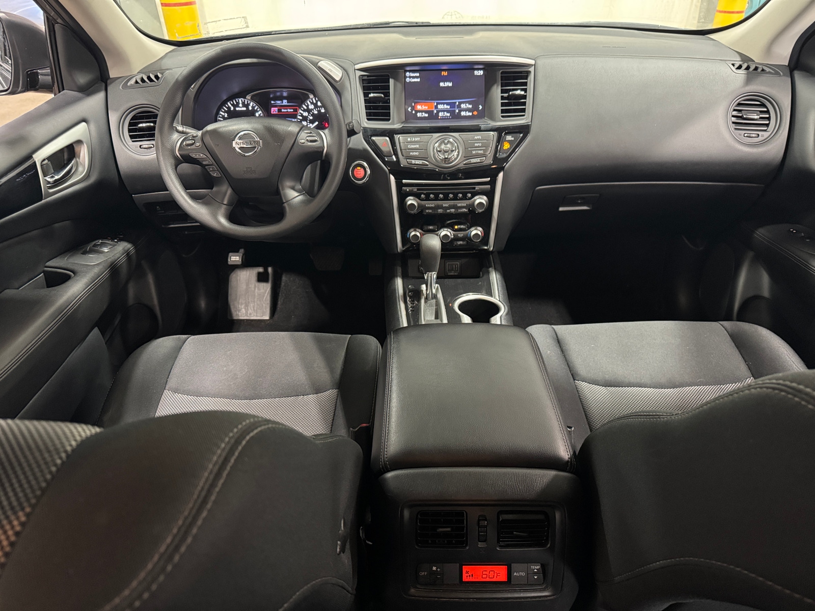 Thumbnail: 2019 Nissan Pathfinder - 3