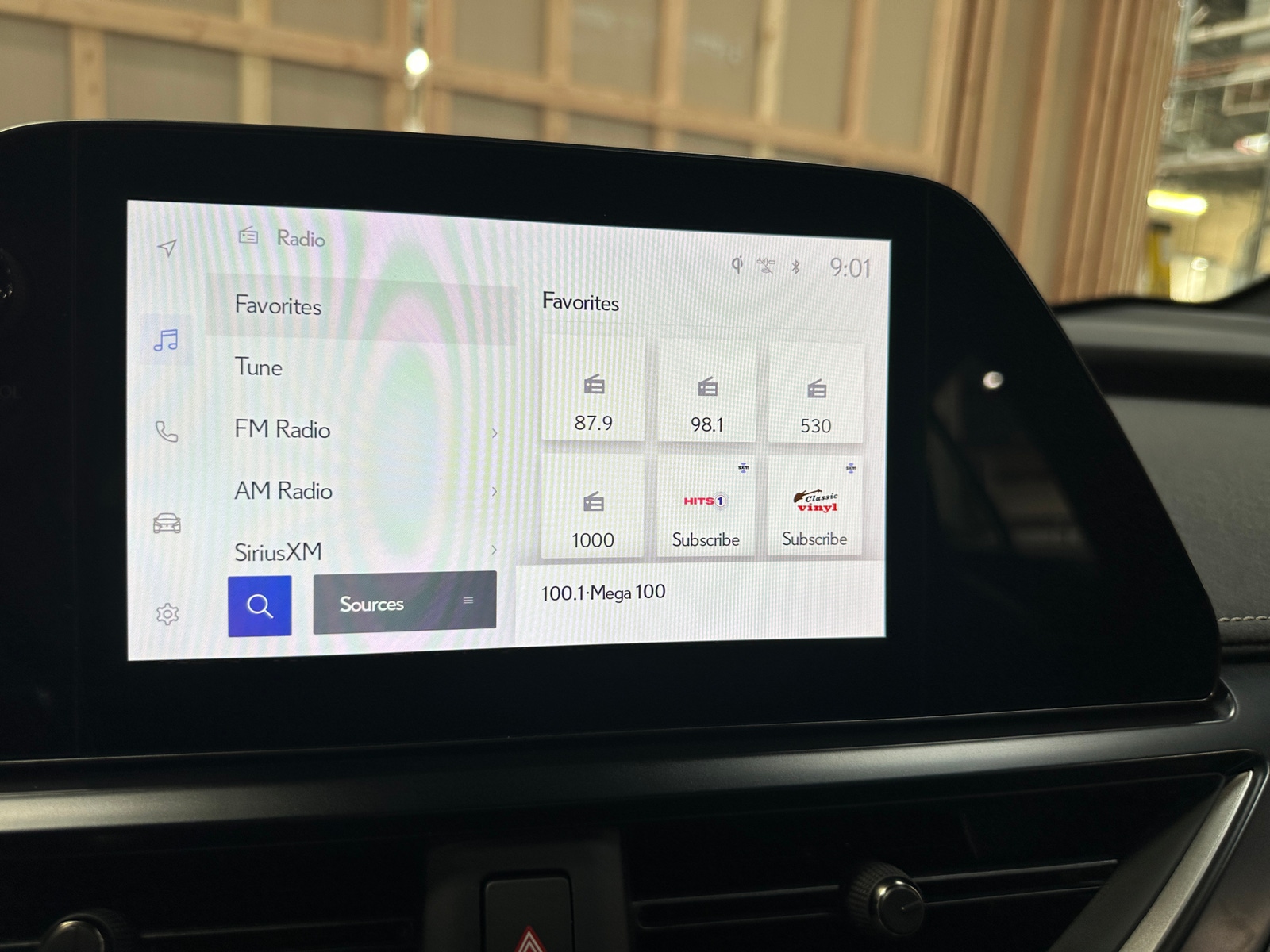 Thumbnail: 2023 Lexus UX - 3